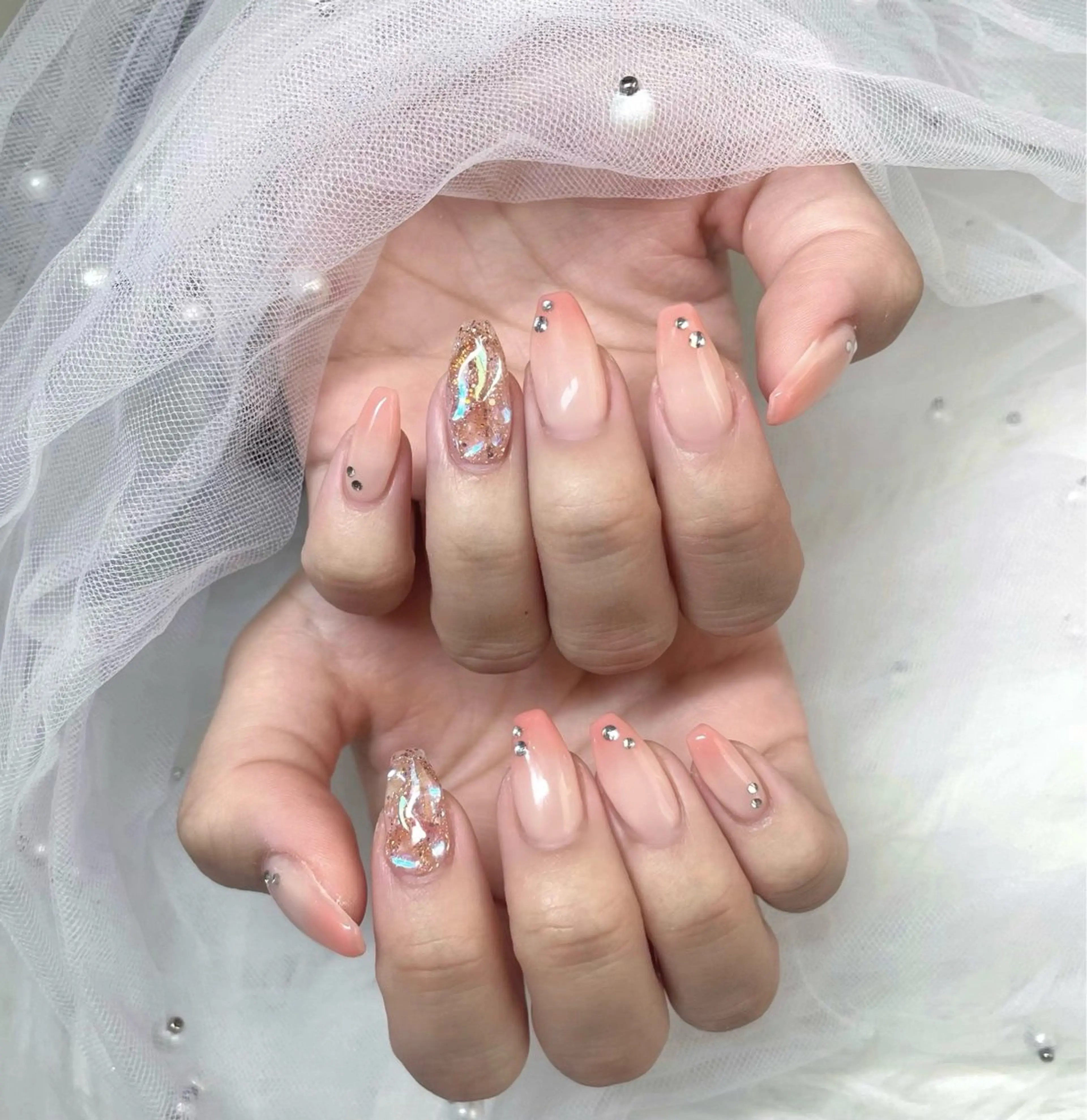ネイル 氷ネイル・うるうるネイル ハンドネイル e-up by boss所属・e-up nail Arisaのネイルデザイン