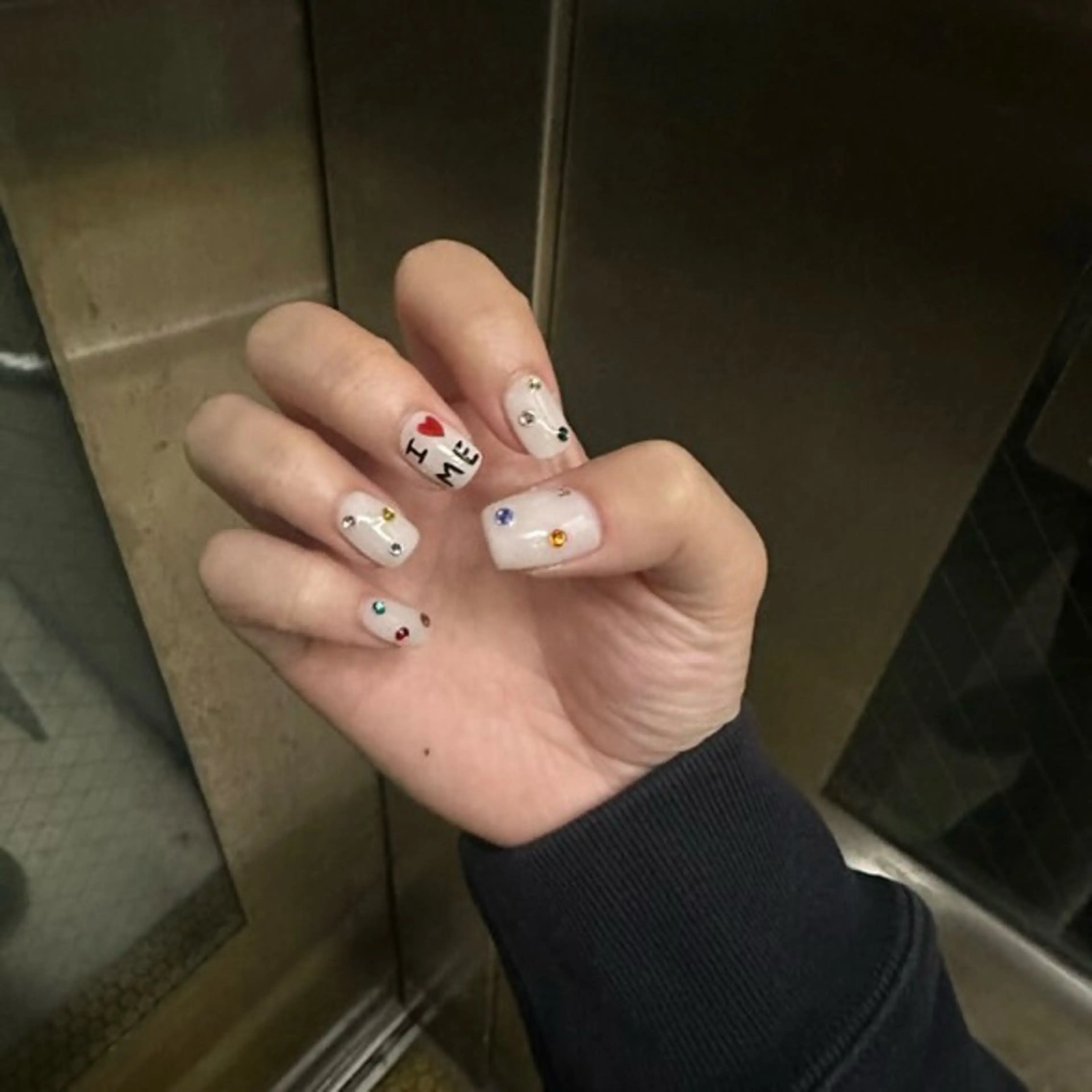 ネイル Nail AVANCE.所属・加守 夏喜のネイルデザイン