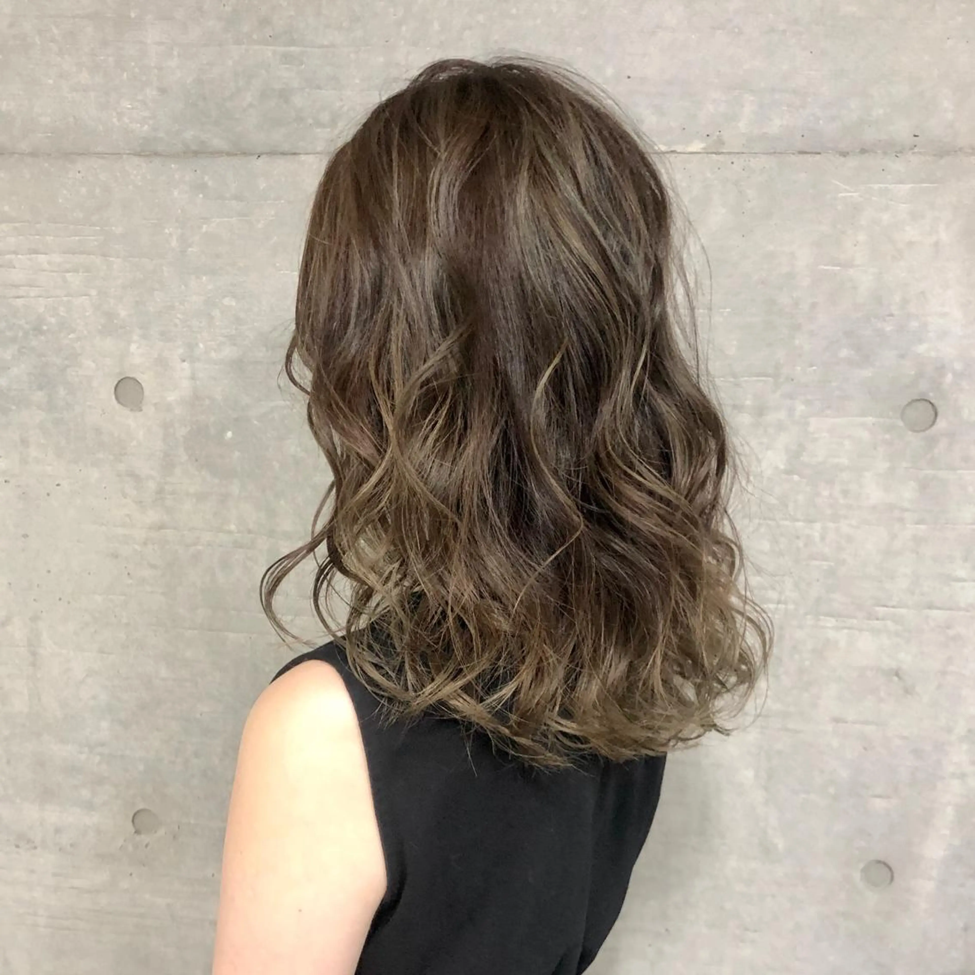 セミロング カラー ベージュカラー ハイライトカラー ハイライト GrandStory SHIBUYA所属・卒業式お呼ばれ🕊️ ヘアセット✴︎ミキのヘアスタイル