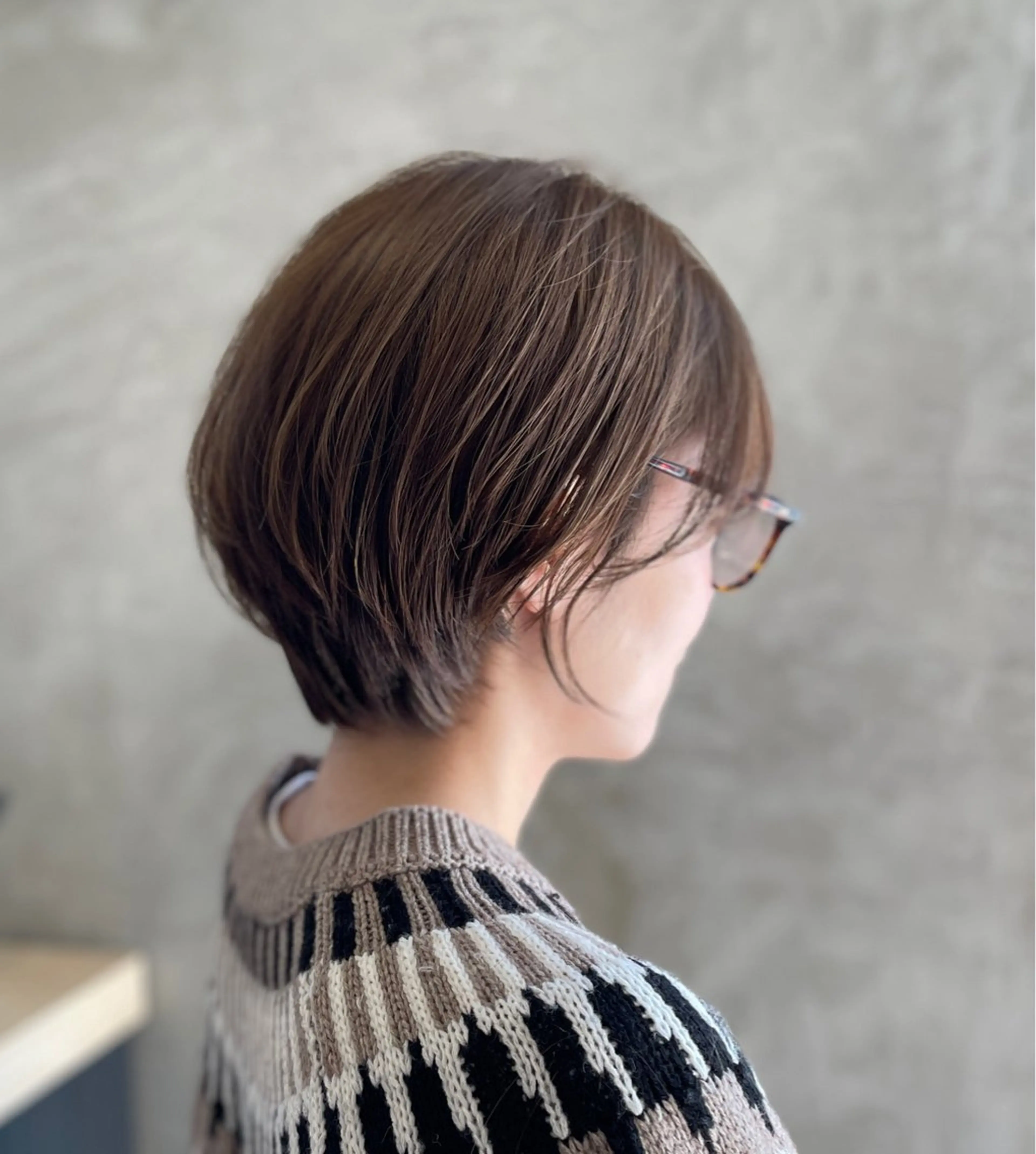 ショート カット ヘアカラー ブリーチなし透明感 カラー✨山仲絢圭のヘアスタイル