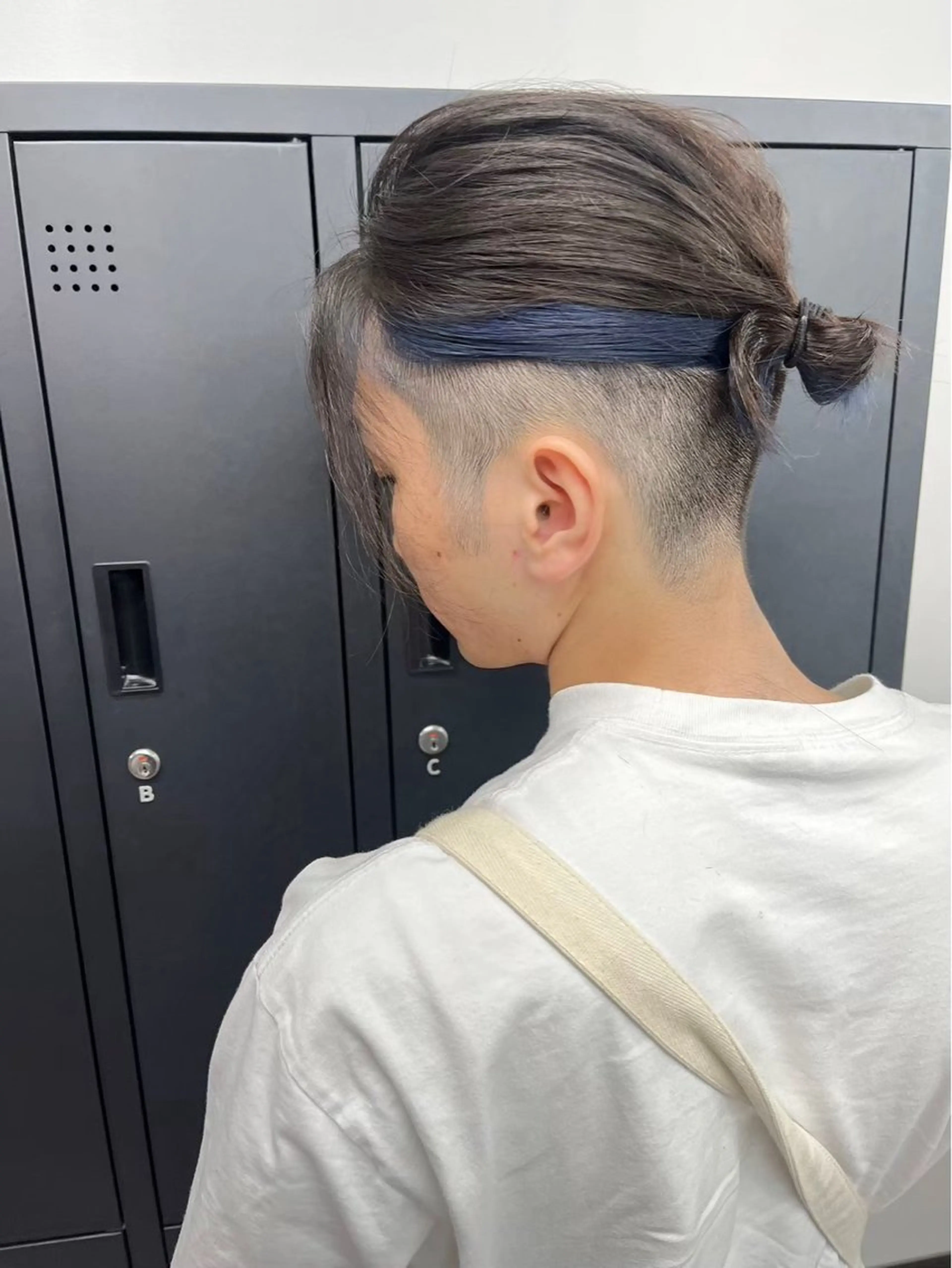 ショート カラー メンズ カット ヘアカラー mellow men 's MIZUKIのヘアスタイル