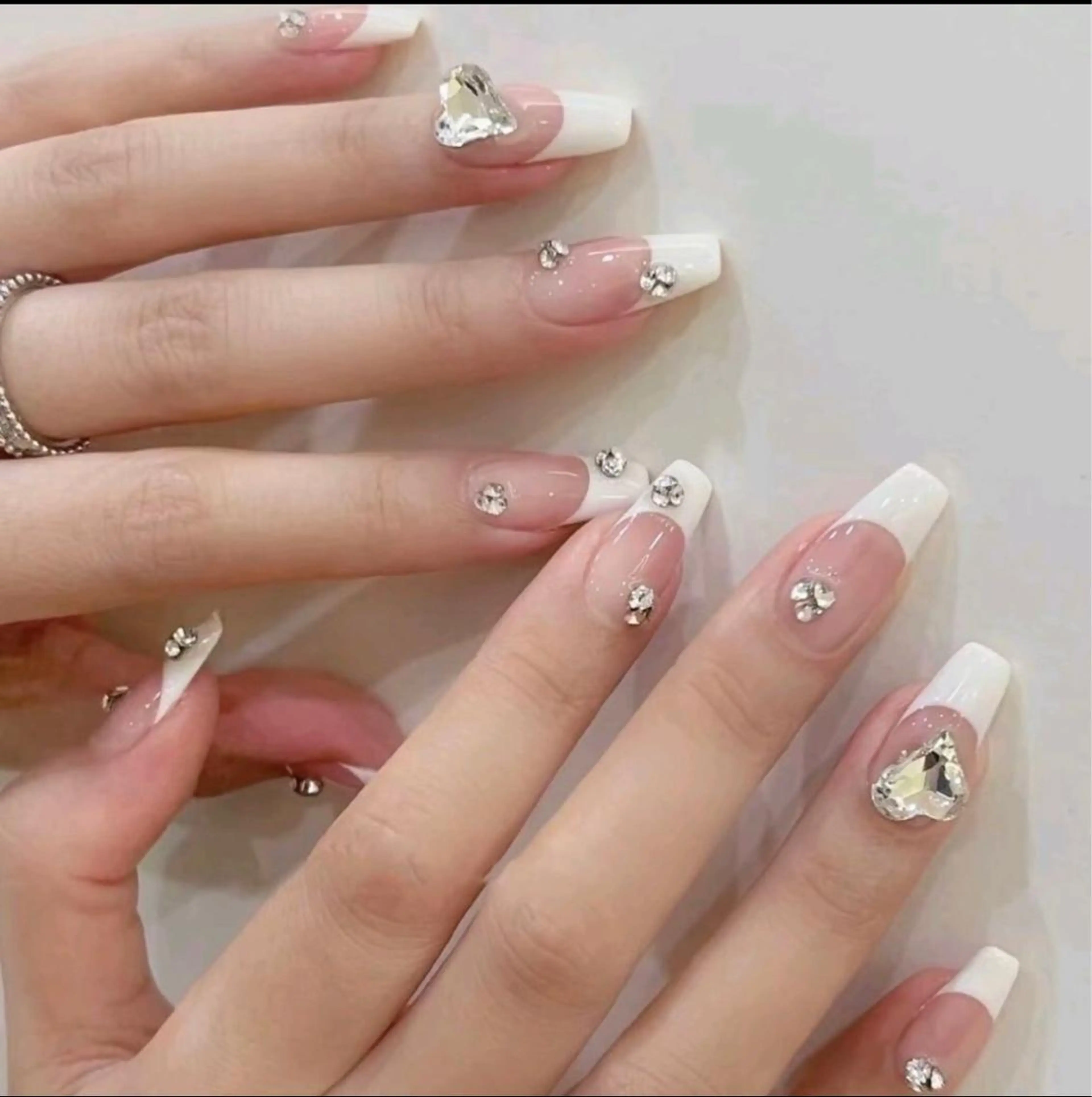 ネイル ハンドネイル JF Beauty Salon所属・JF- yoyoのマツエク・マツパデザイン