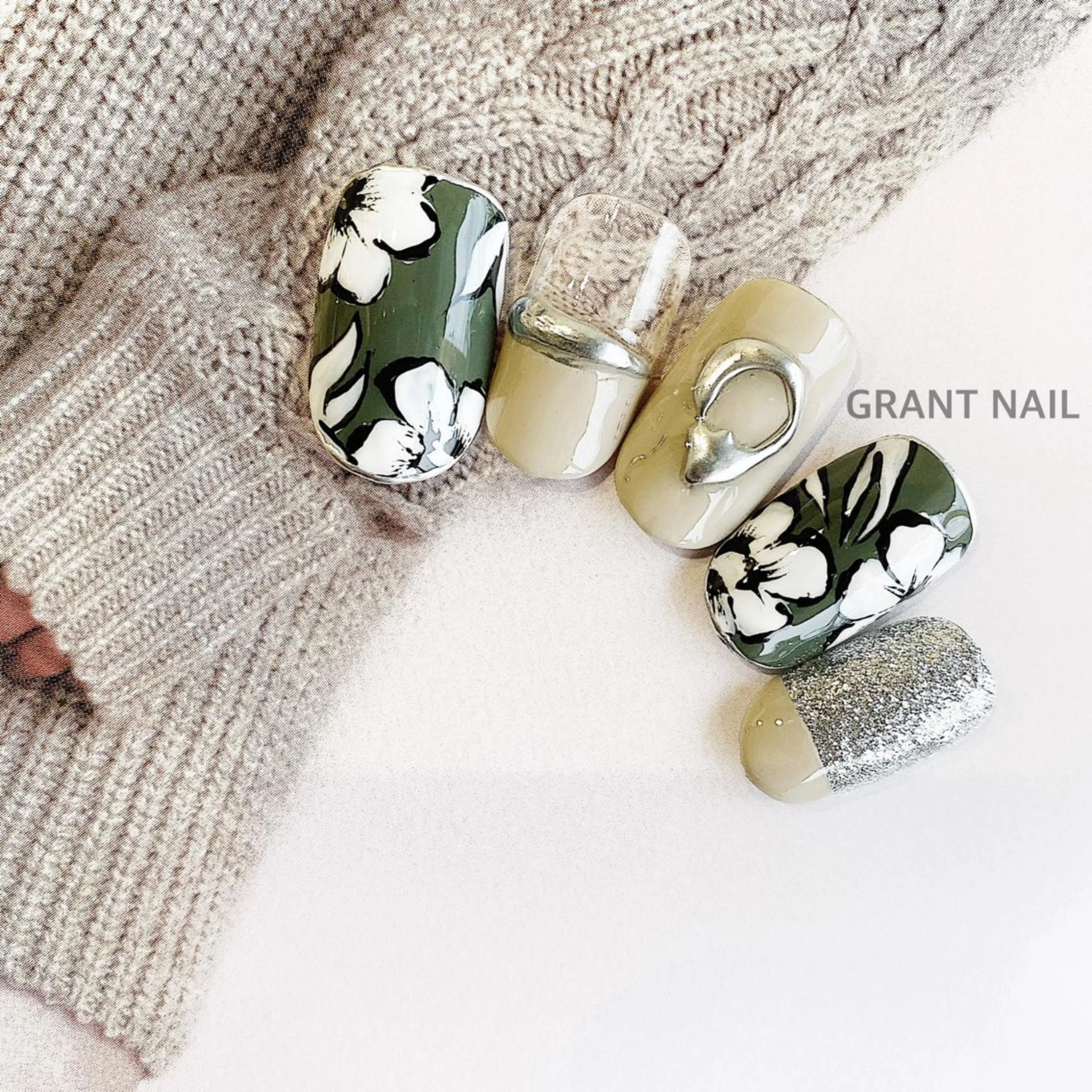 ネイル アートネイル クリアネイル ジェルネイル ニュアンスネイル GRANT NAIL 岩出店のネイルデザイン