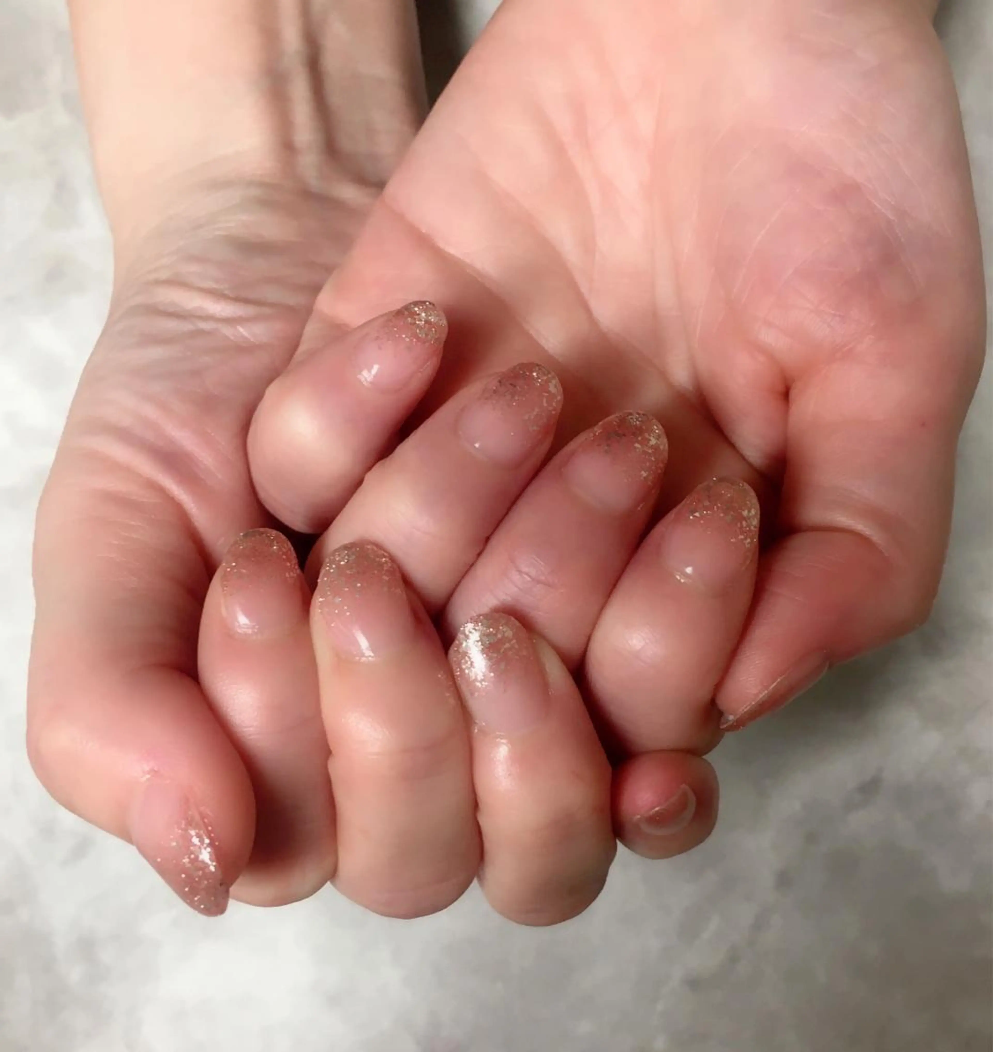 ネイル グラデーション ラメ(グリッター) ラメグラデーション ハンドネイル 自爪育成/深爪矯正 mikiのネイルデザイン