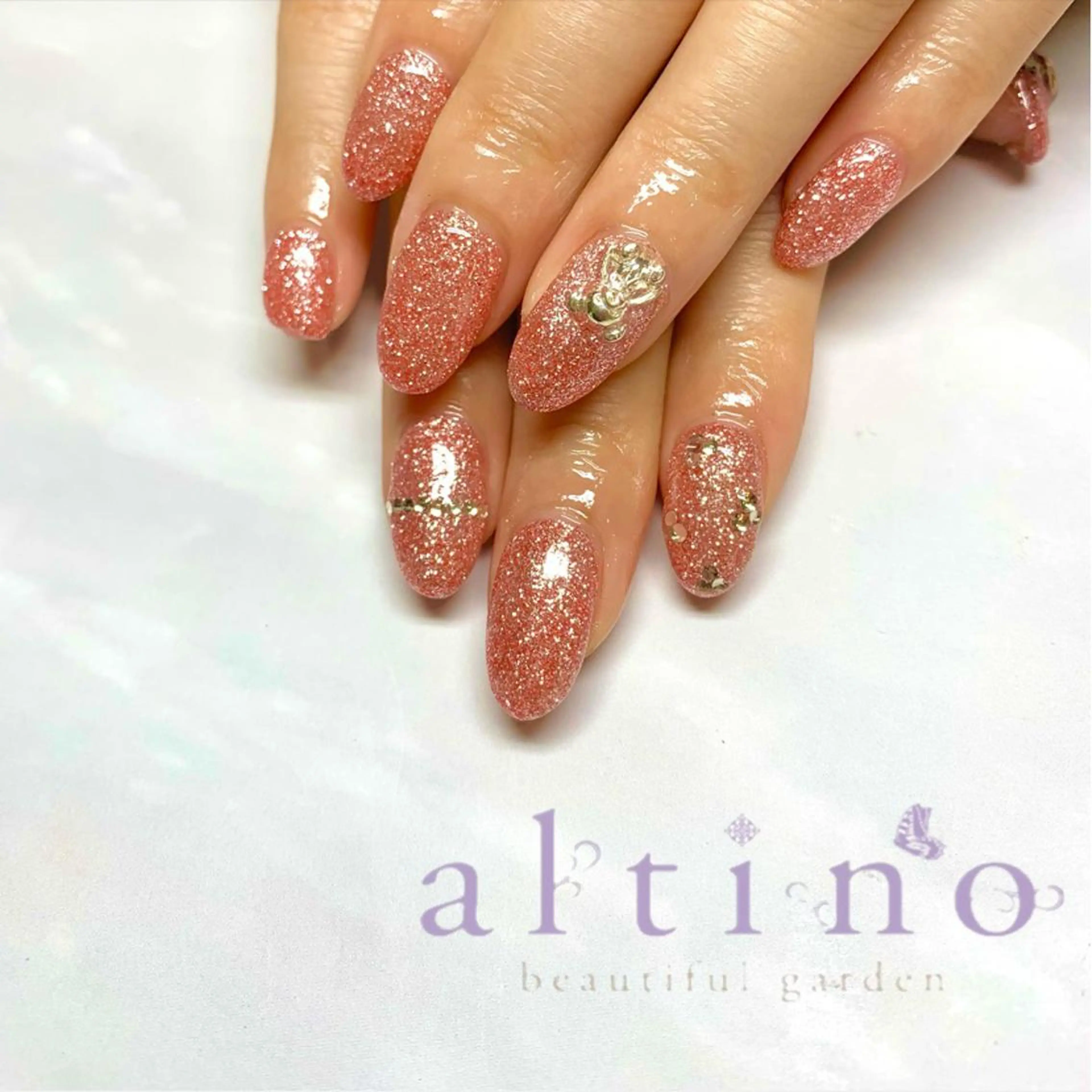 ネイル nail atelier  new moon所属・森 貴子のネイルデザイン