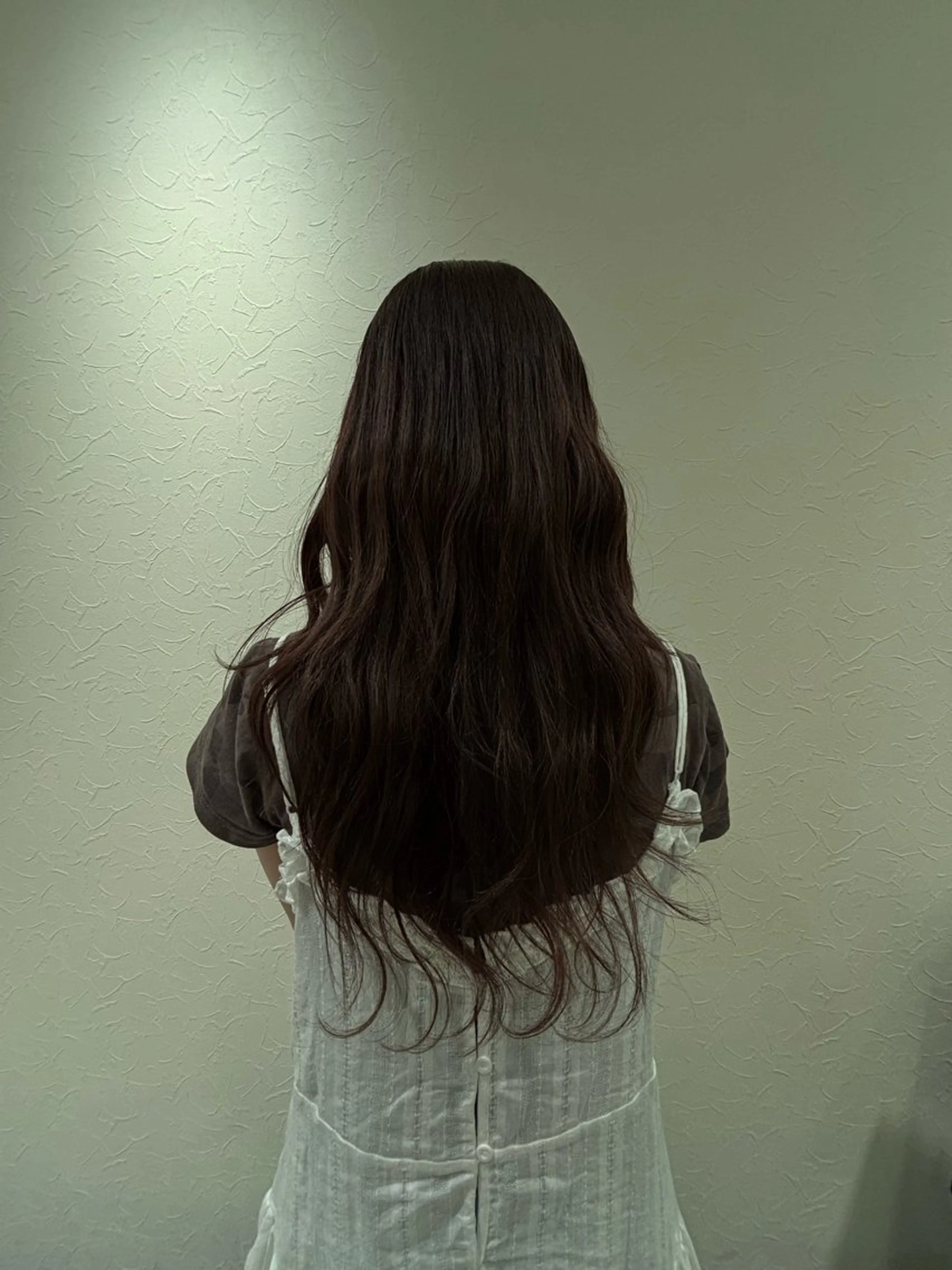 ロング カラー ブラウンカラー チョコレートブラウン HAIR& MAKE EARTH川口店所属・ネギシ ミズキのヘアスタイル