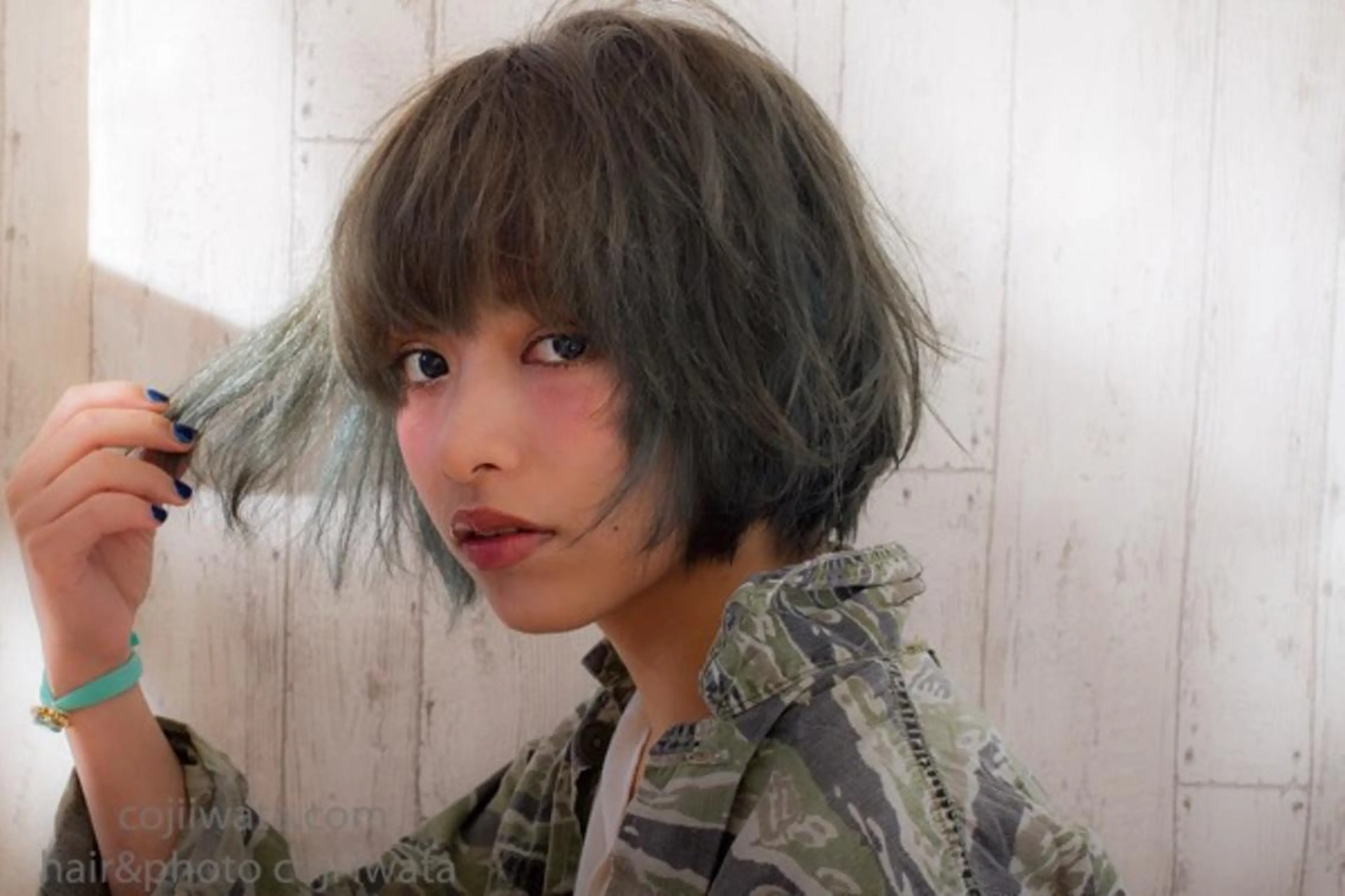 ショート カラー 古山 勇太のヘアスタイル