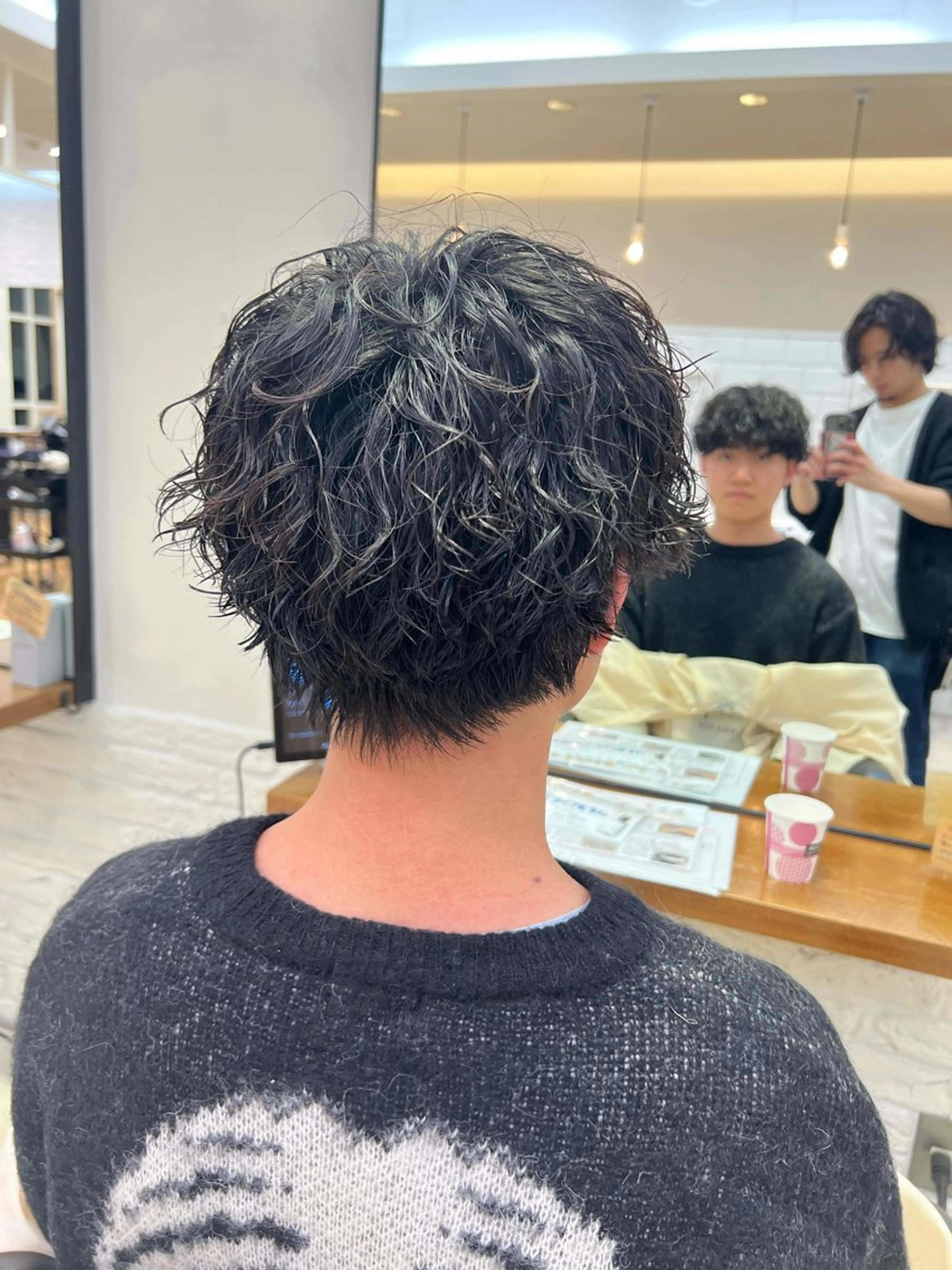 ショート メンズパーマ 岩成健志郎のヘアスタイル