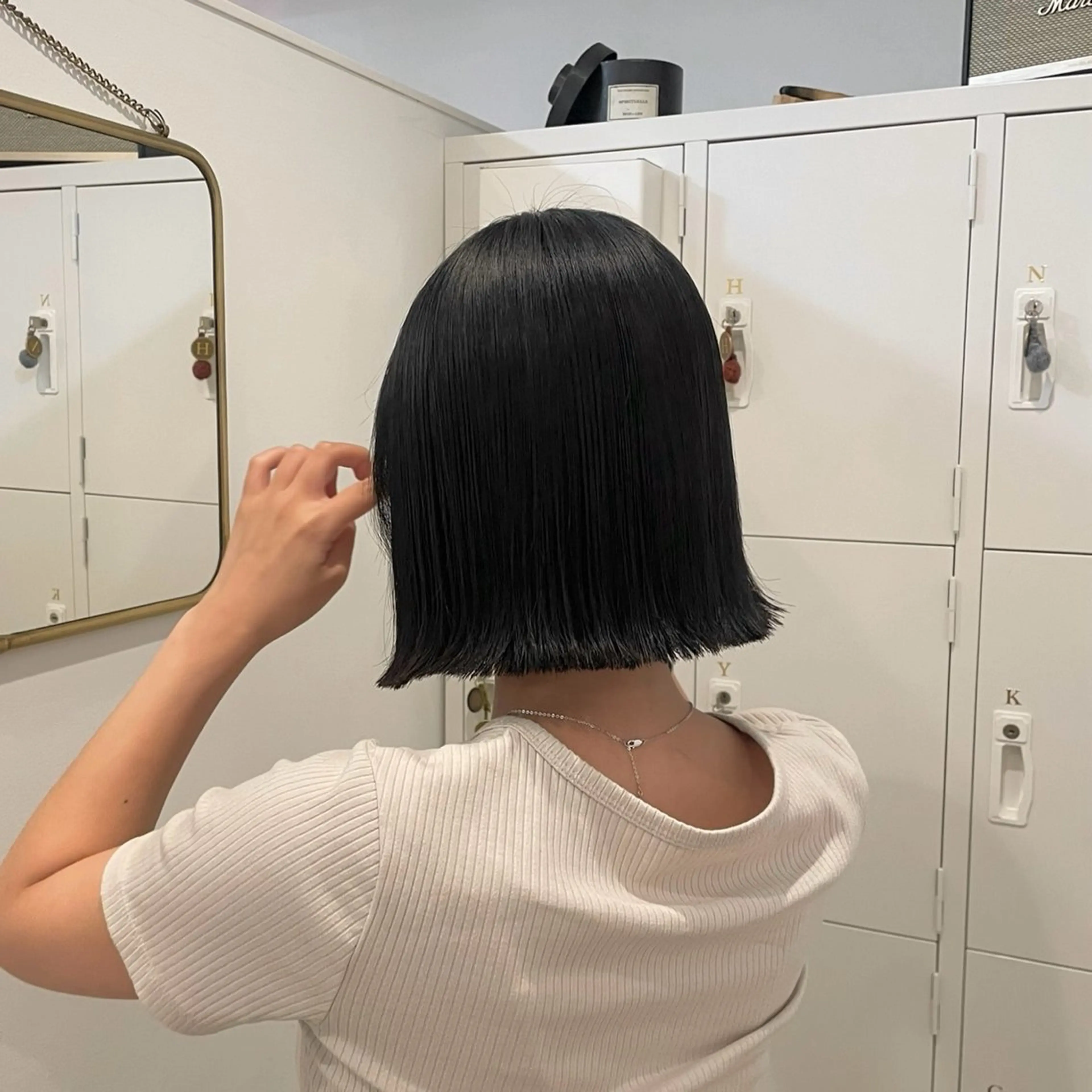 ショート カラー canon/ベージュ /透明感カラーのヘアスタイル