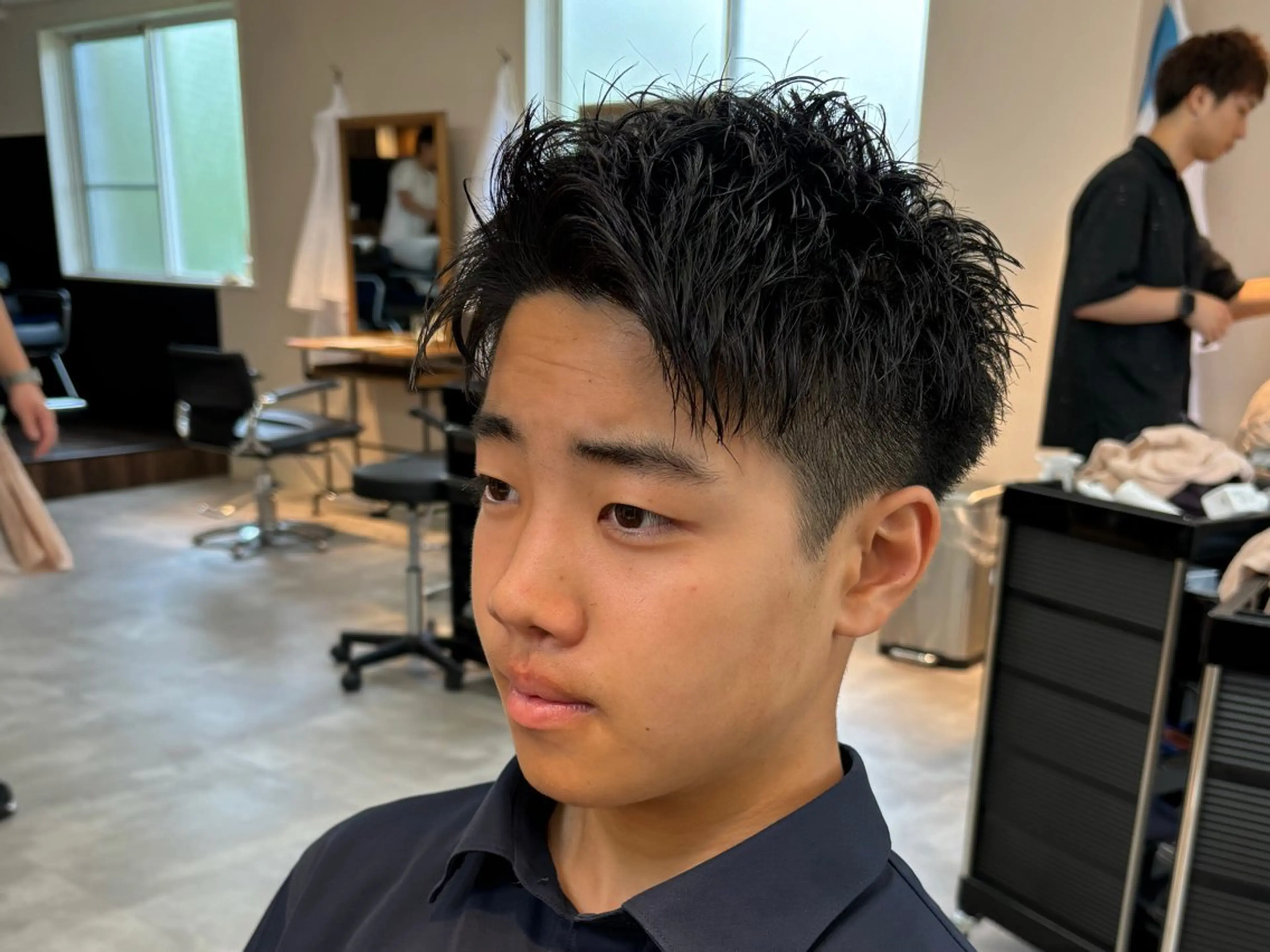 メンズ アップバング メンズショート カット 保立/フェザーパーマ 千葉駅/メンズカットのヘアスタイル