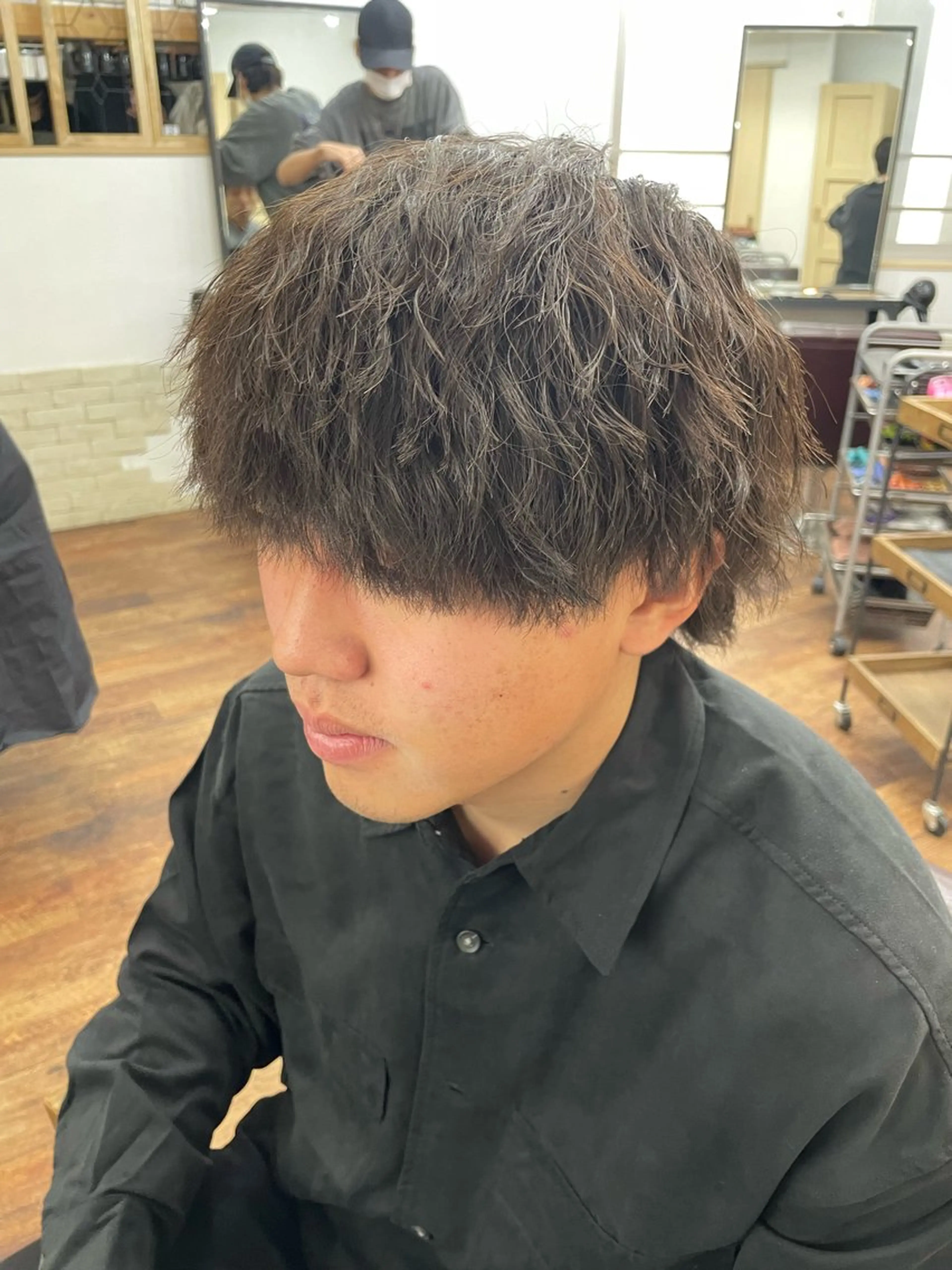 パーマ メンズ マッシュウルフ マッシュ メンズパーマ ツイストスパイラルパーマ メンズウルフカット Ritsuki メンズ特化😎のヘアスタイル