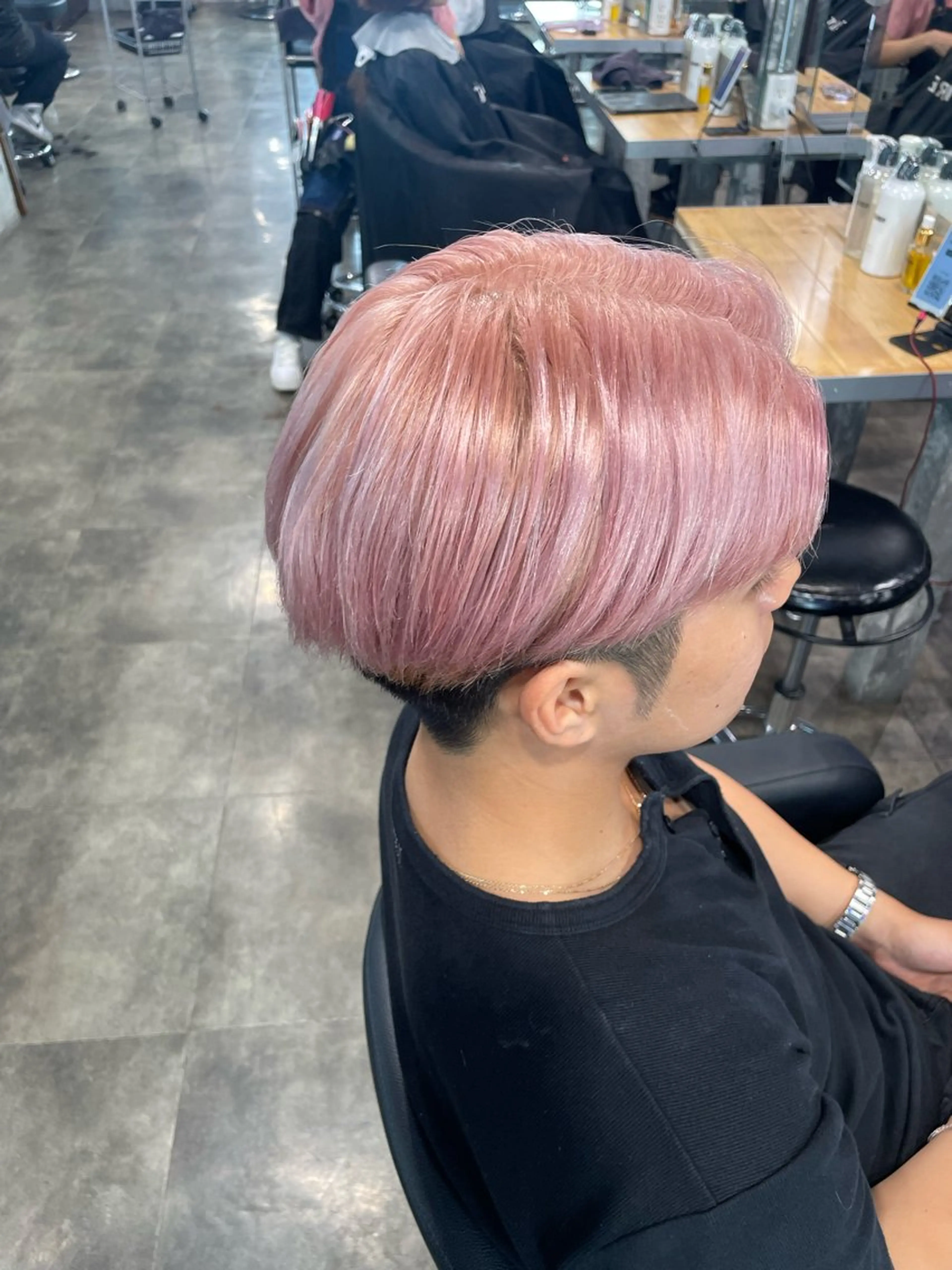 ショート カラー メンズ ヘアカラー ハイトーンブロンド 横浜💞ミオのヘアスタイル