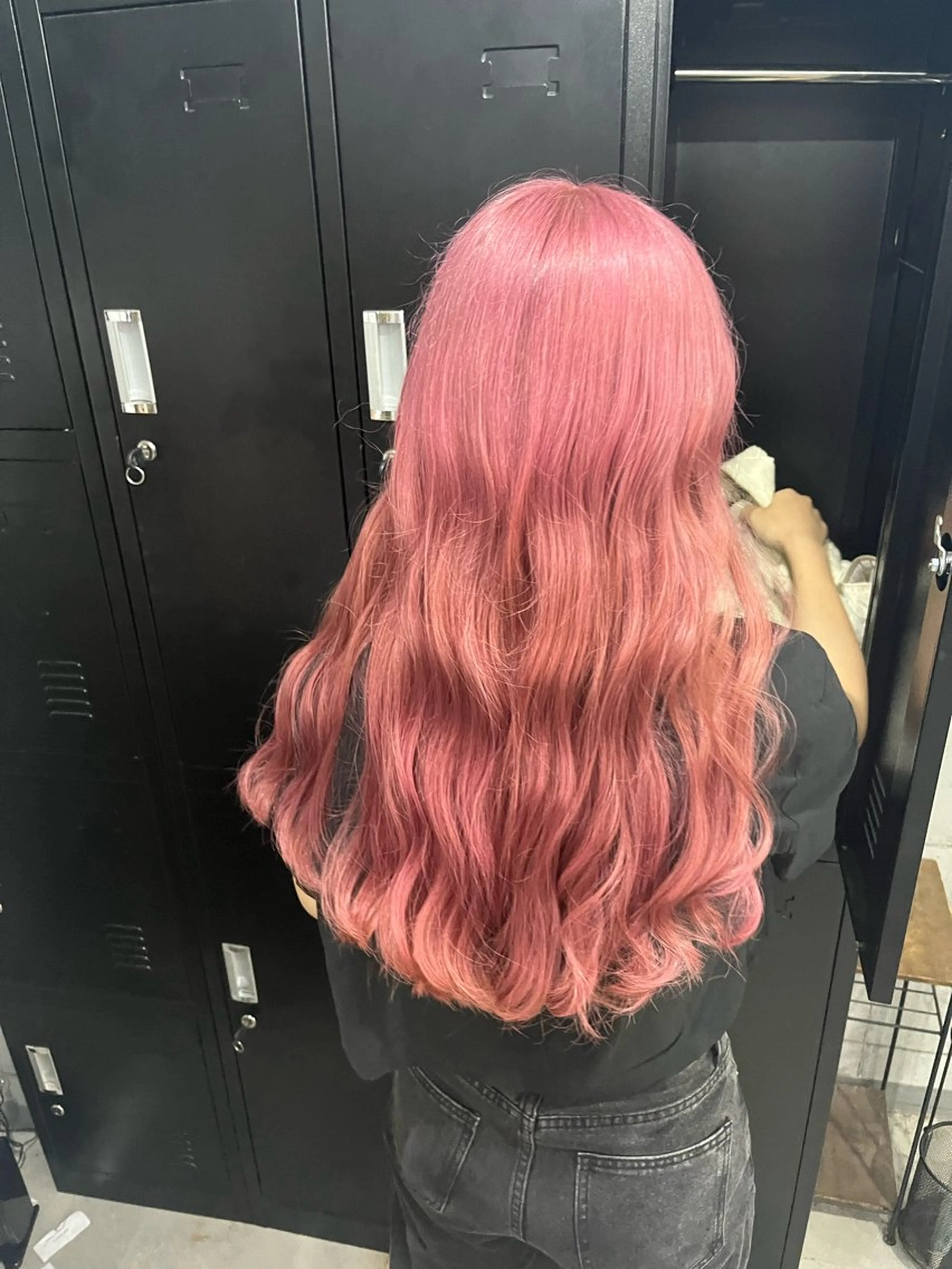 ロング 🌈カラー特化 ハイトーンけいと🌈のヘアスタイル