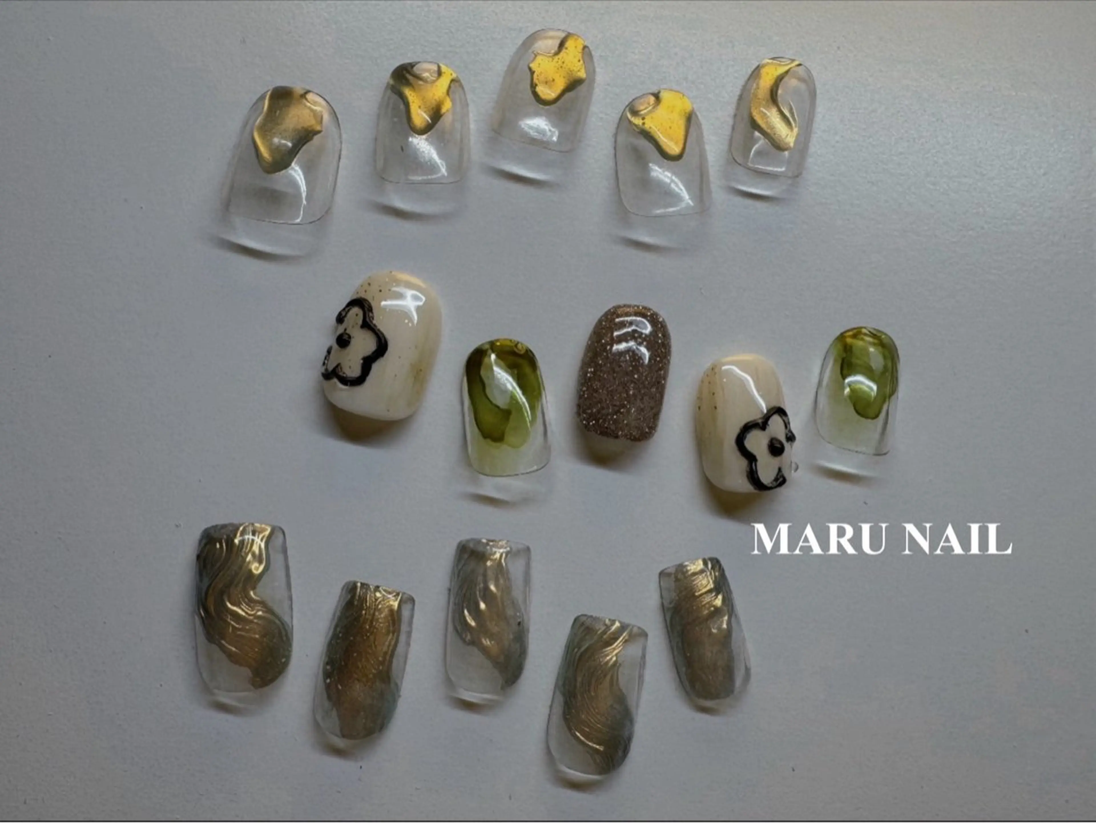 ネイル アートネイル フットネイル ジェルネイル 韓国ネイル マグネットネイル ハンドネイル MARU NAIL manamiのネイルデザイン