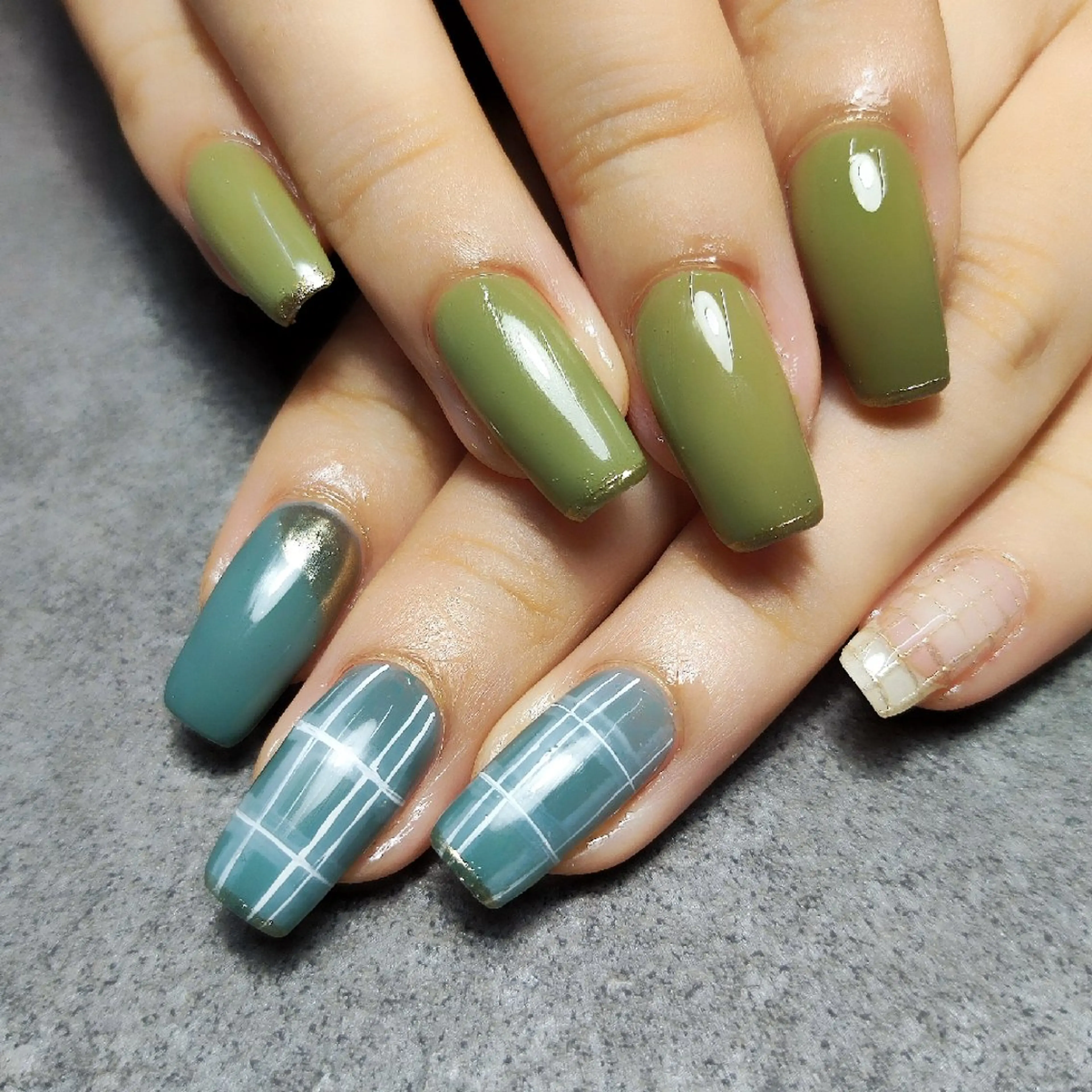 ネイル フレンチネイル ロングネイル ミラーネイル ハンドネイル 個人サロン saltnailのネイルデザイン