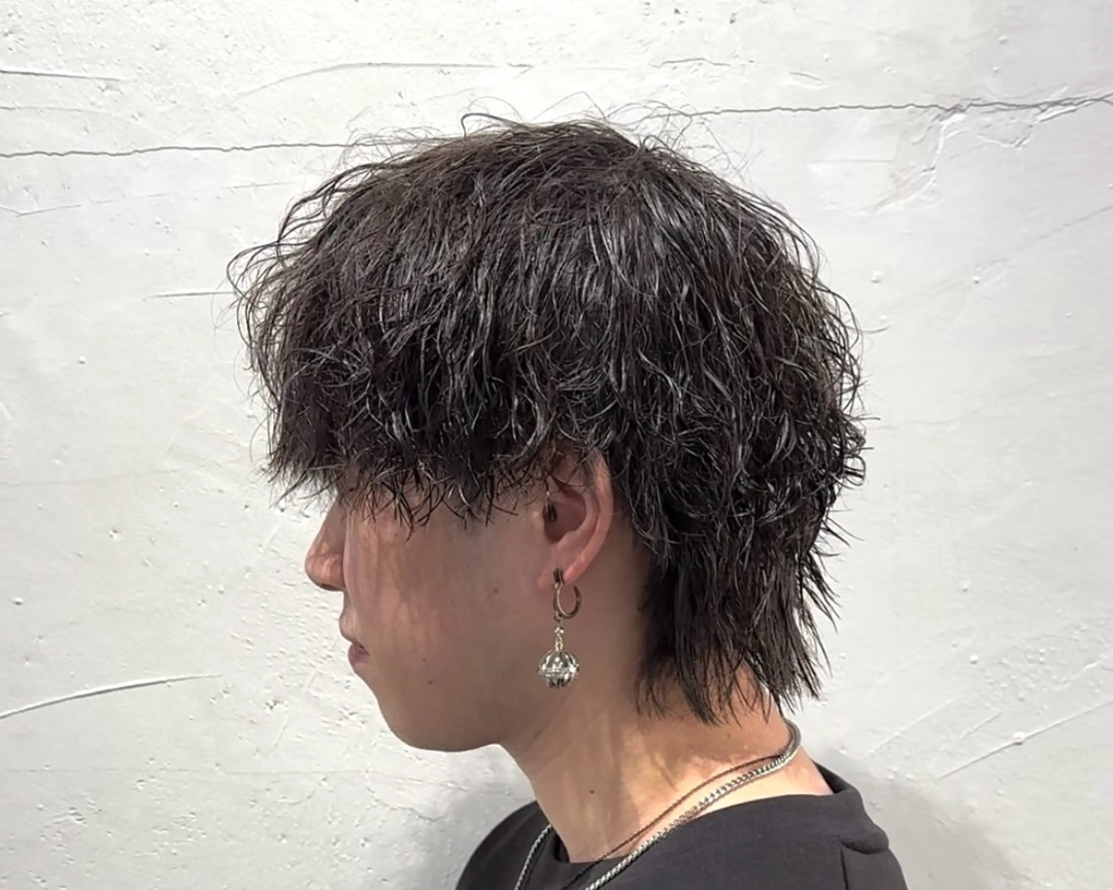 ミディアム パーマ メンズ カット パーマ トリートメント 楽で簡単に決まる メンズヘア💥曽我尾のヘアスタイル