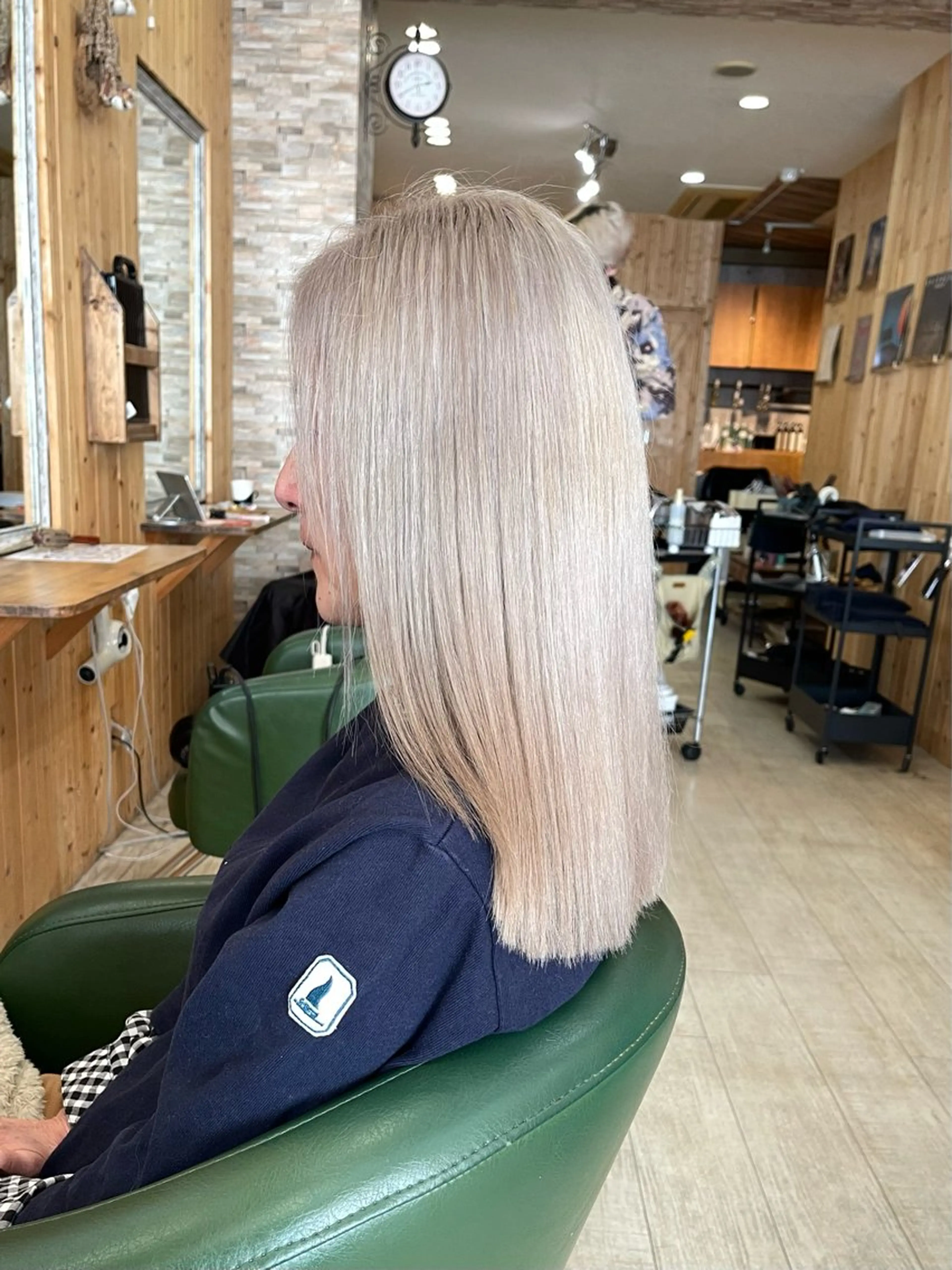 セミロング カット ヘアカラー 谷山銀二郎/ 副店長のヘアスタイル