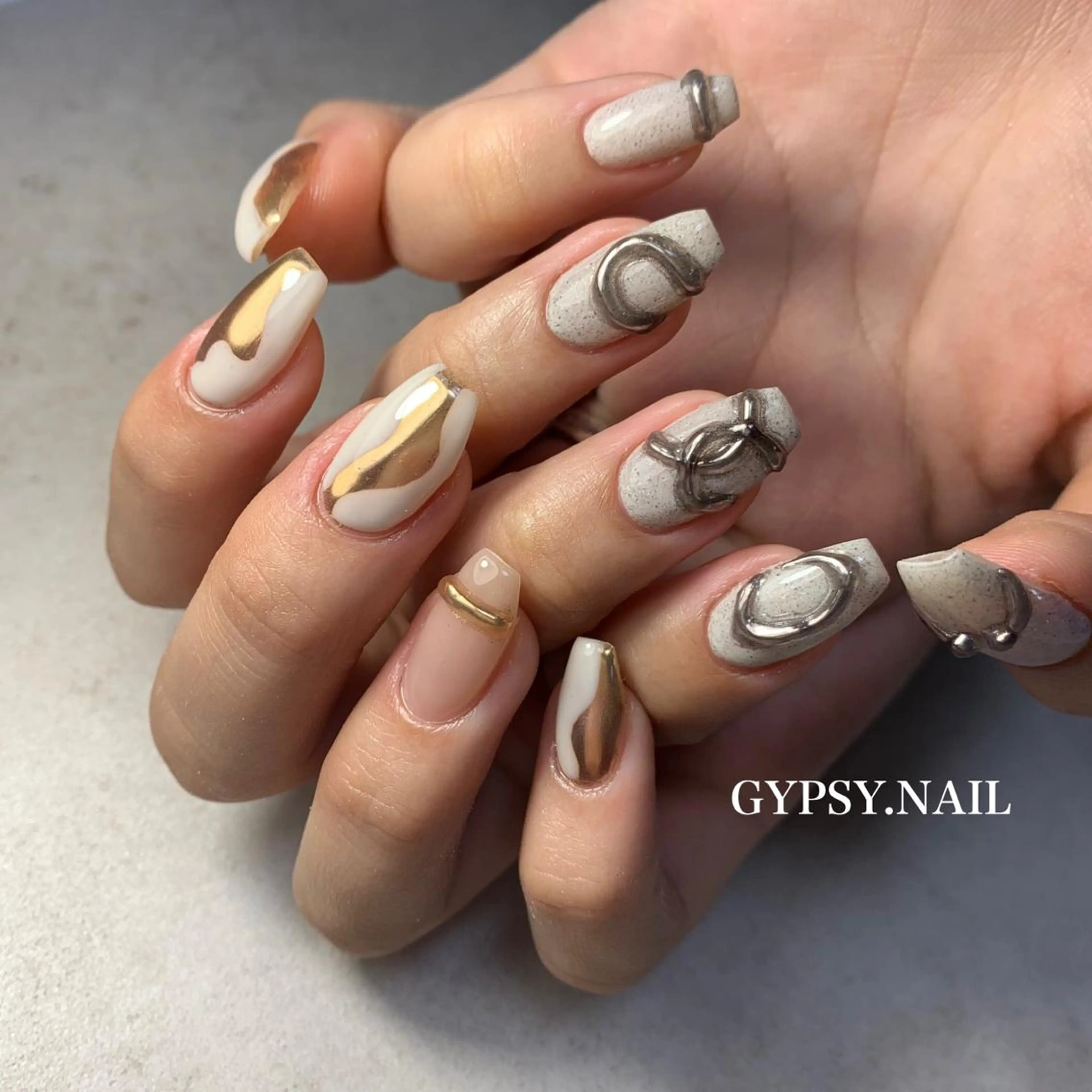 ネイル GYPSY.NAIL所属・GYPSY.NAIL akariのネイルデザイン