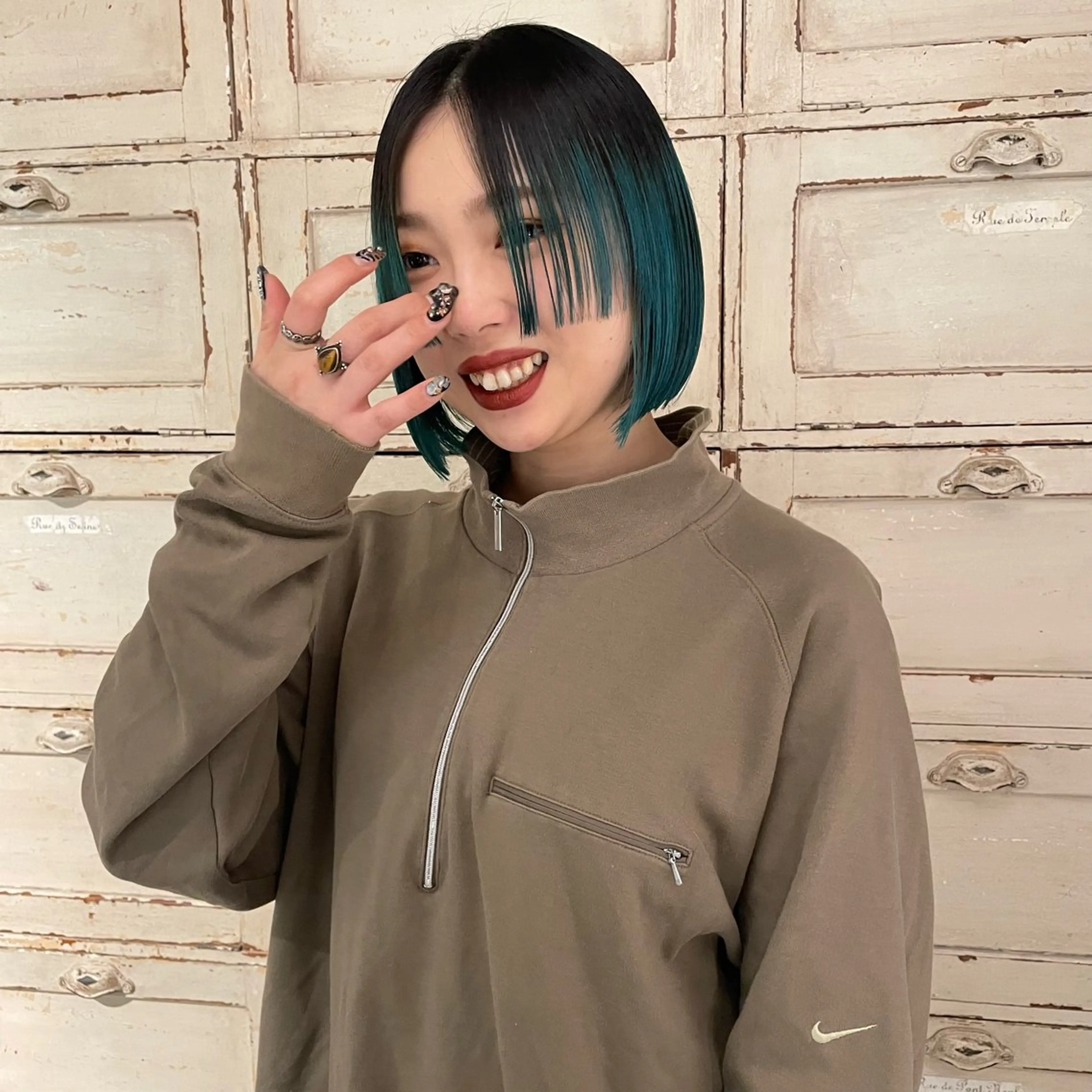 ショート カラー カット RorriM natsuのヘアスタイル