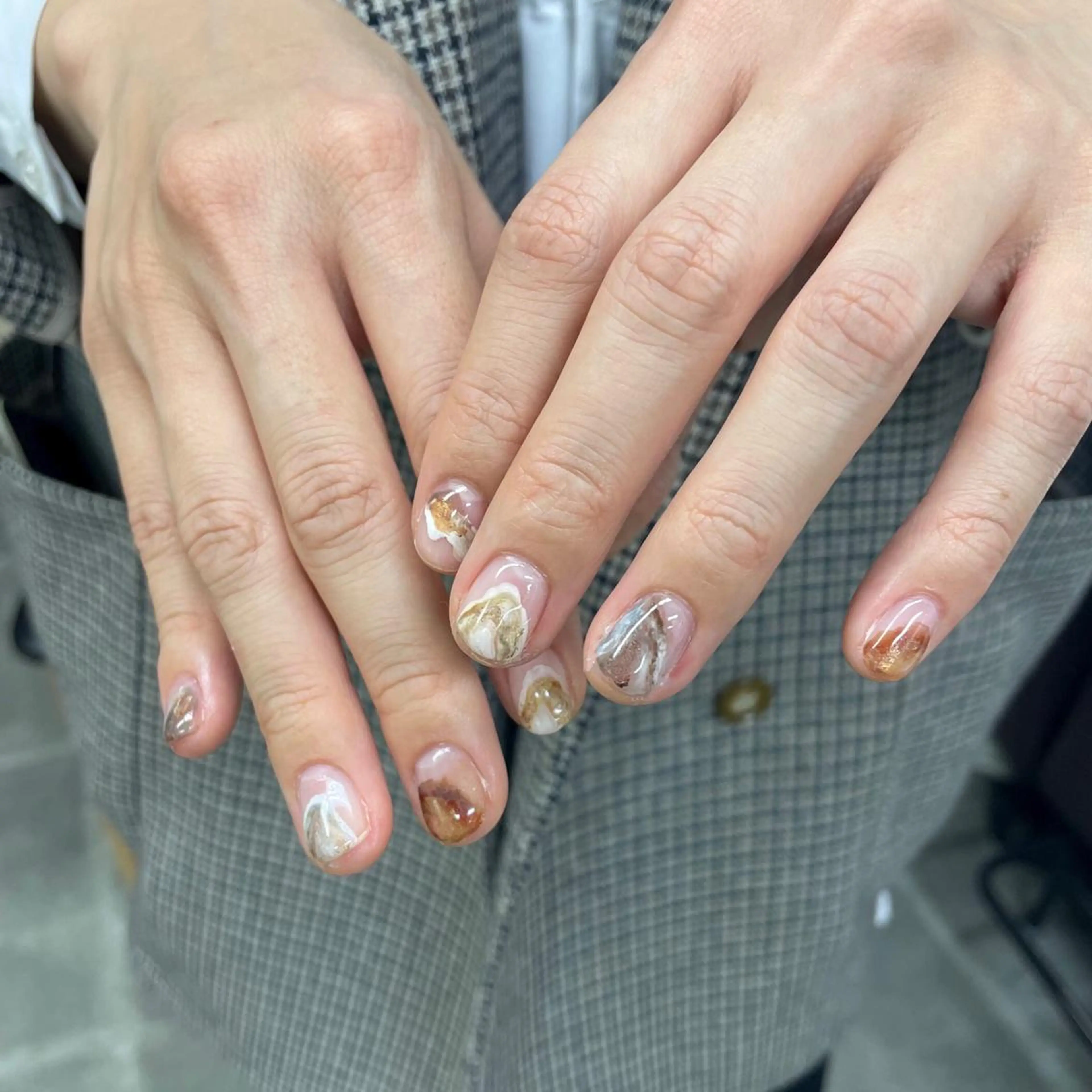 ネイル アートネイル オーロラネイル ジェルネイル ミラーネイル ニュアンスネイル nailstudio eviz新宿店のネイルデザイン