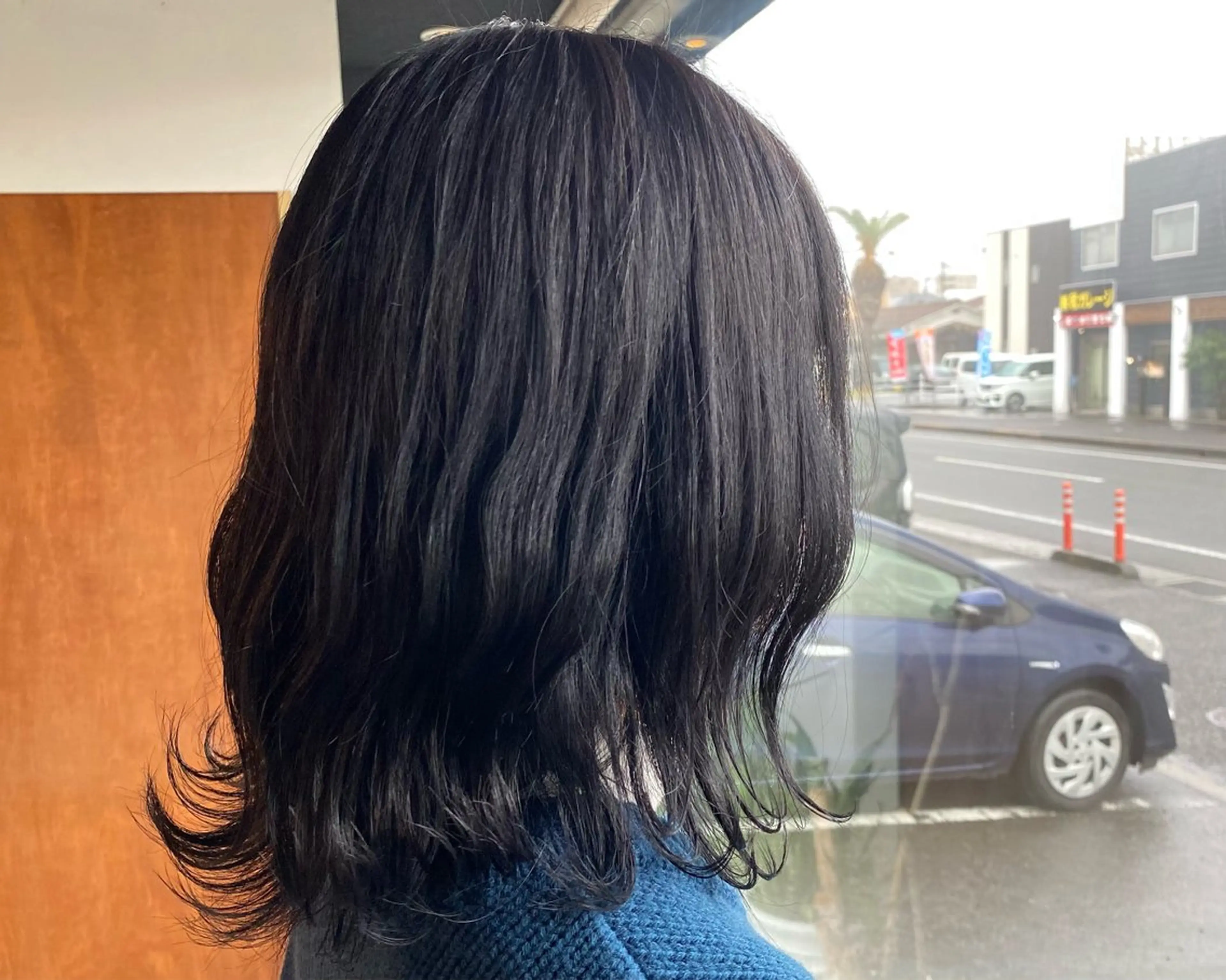 黒染め＋髪質改善トリートメントの写真