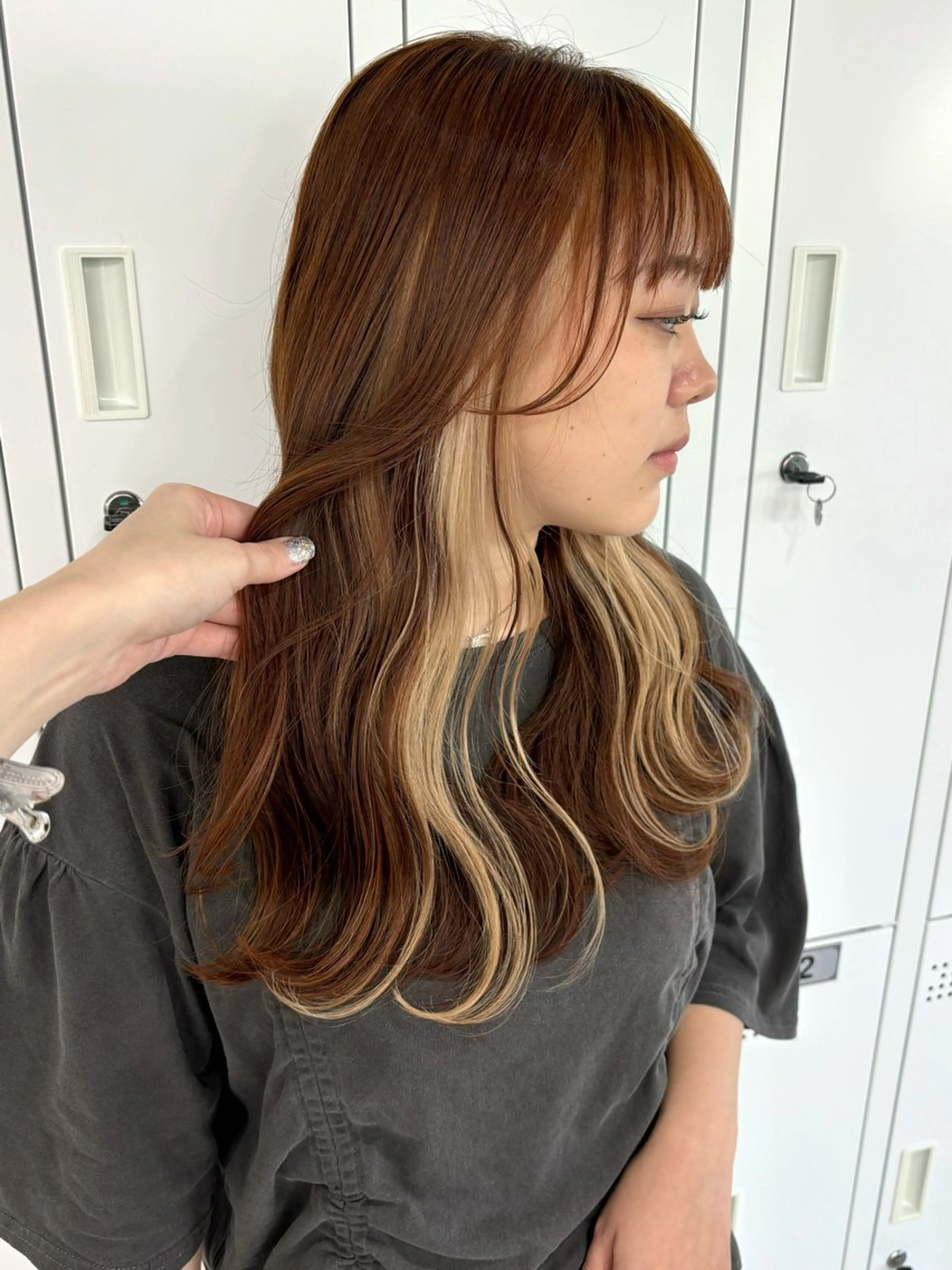 ロング カラー 流行りのレイヤーカッ ト得意💖akariのヘアスタイル