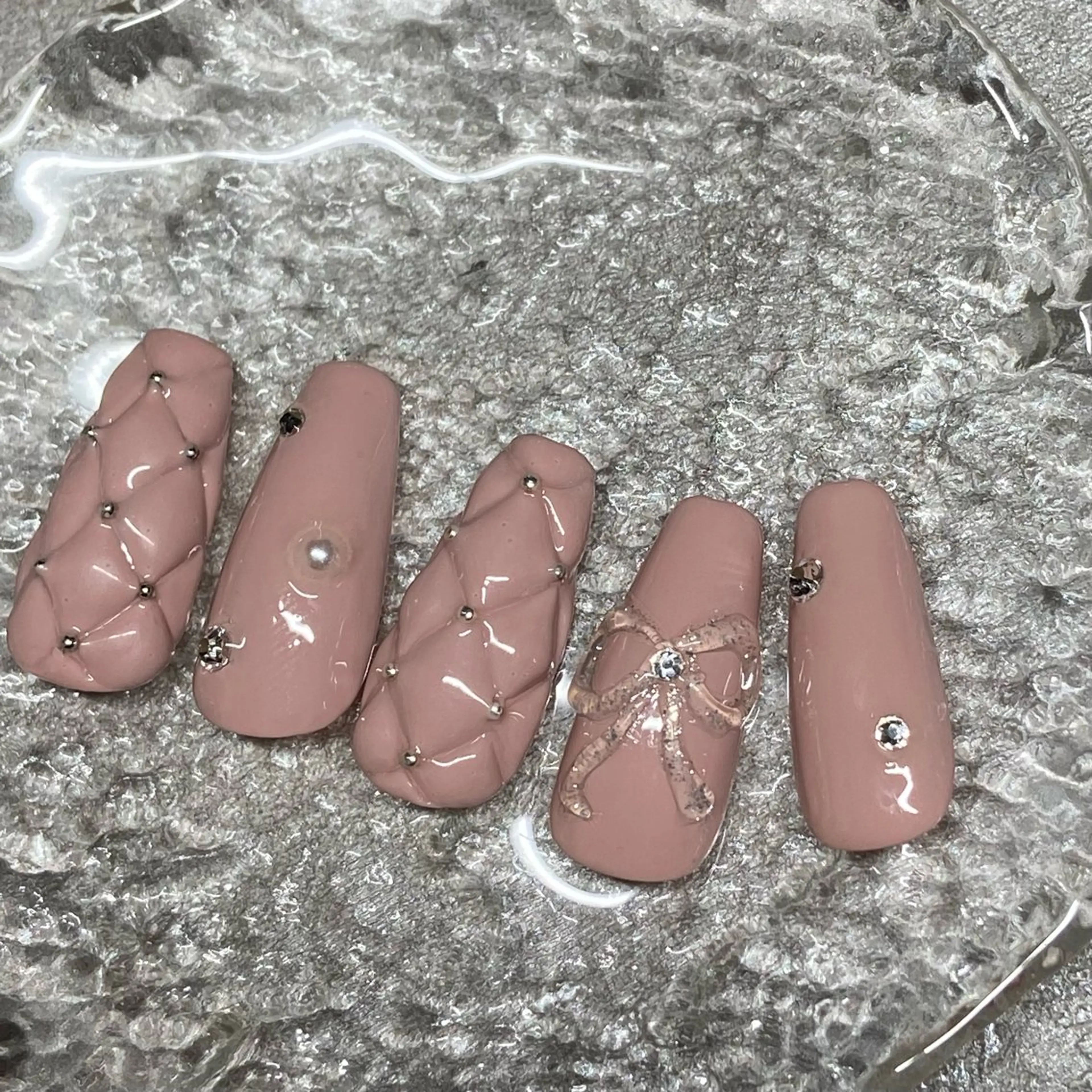 ネイル JERRIE 　 韓国ネイル/自爪育成所属・✴︎JERRIE✴︎ 浮かない◎折れない◎のネイルデザイン