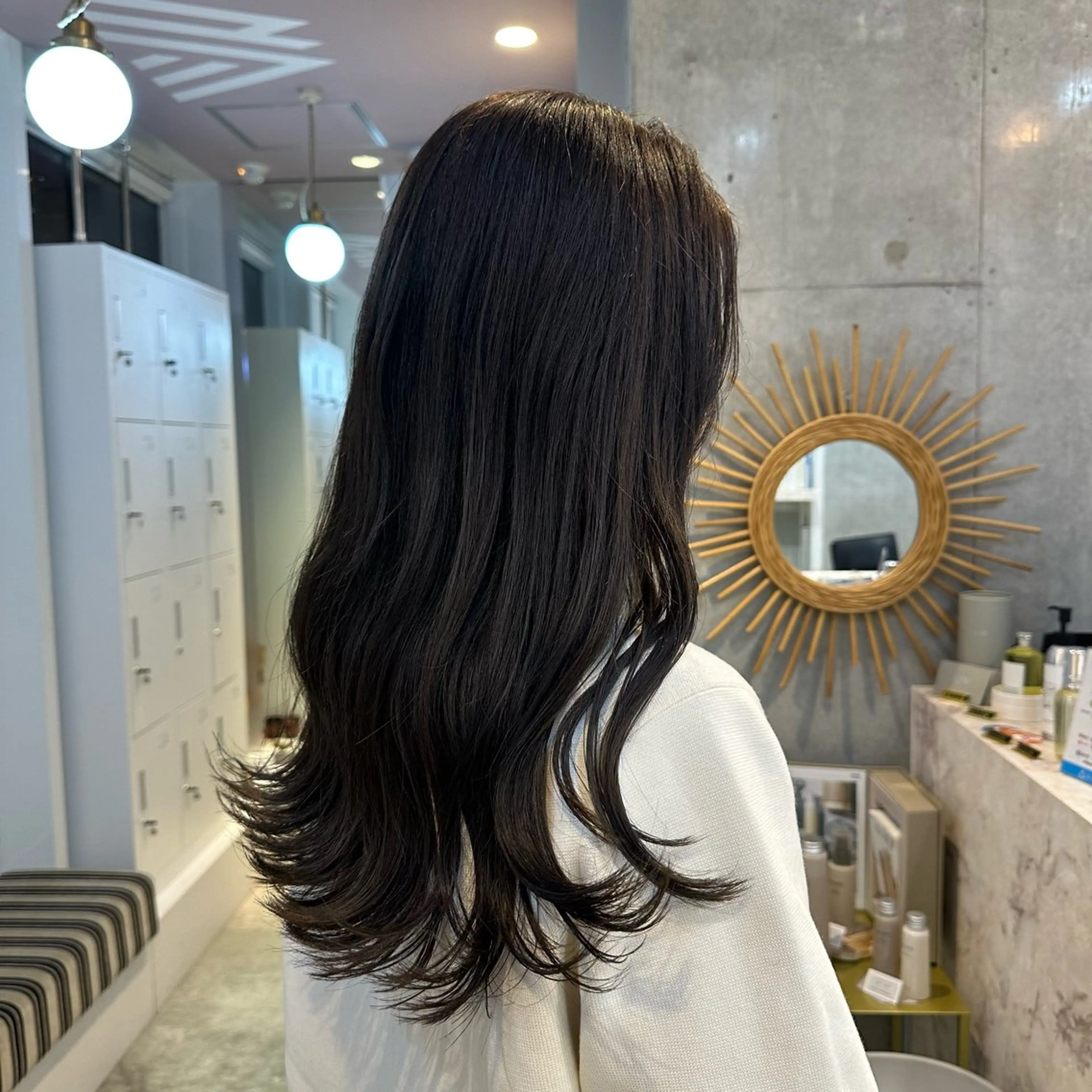 ロング カラー グレージュ ヘアカラー さとう あやかのヘアスタイル