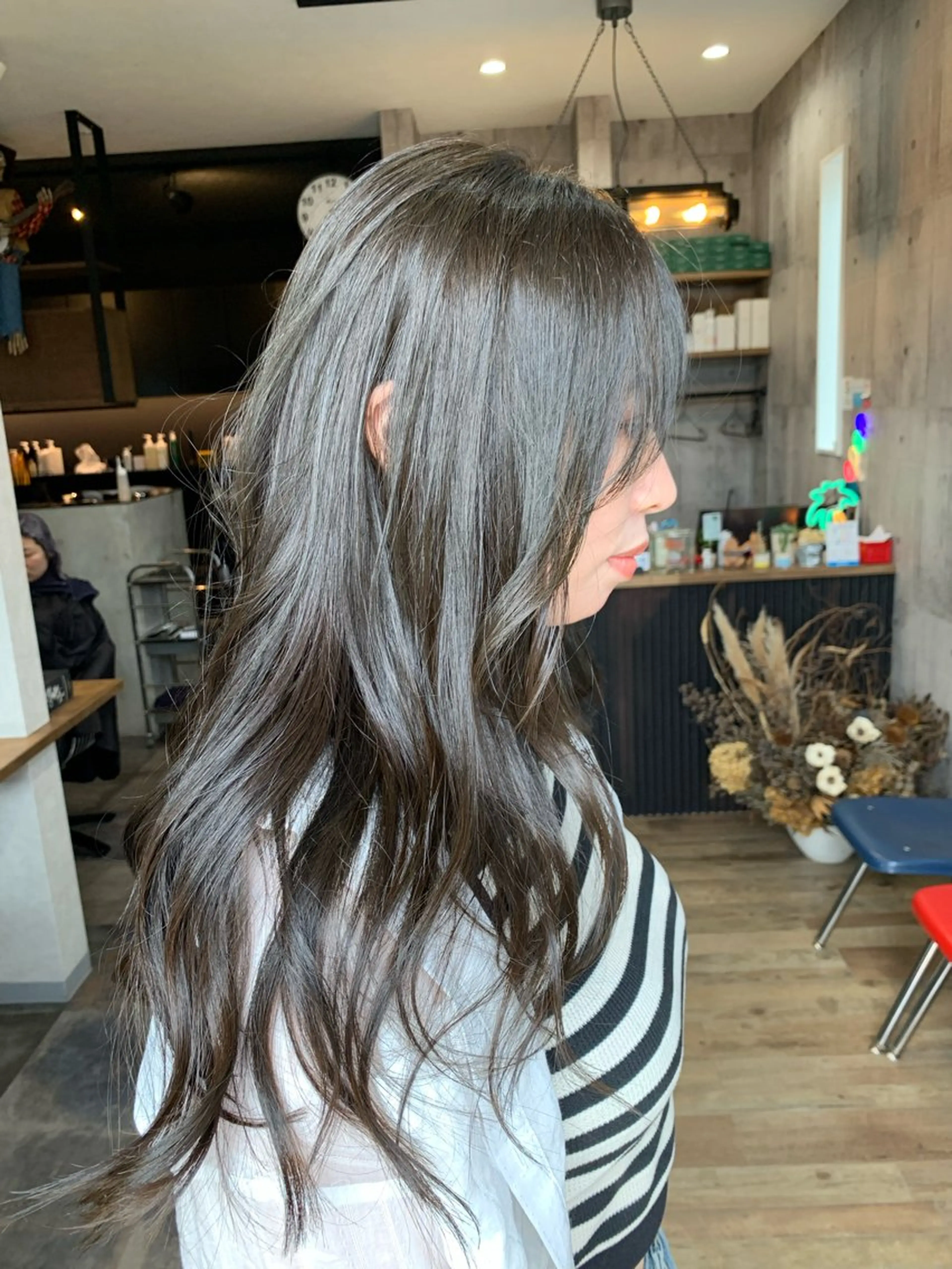 ロング レイヤーカット カット Welila by haku所属・Yuuki ウェリラバイハクのヘアスタイル