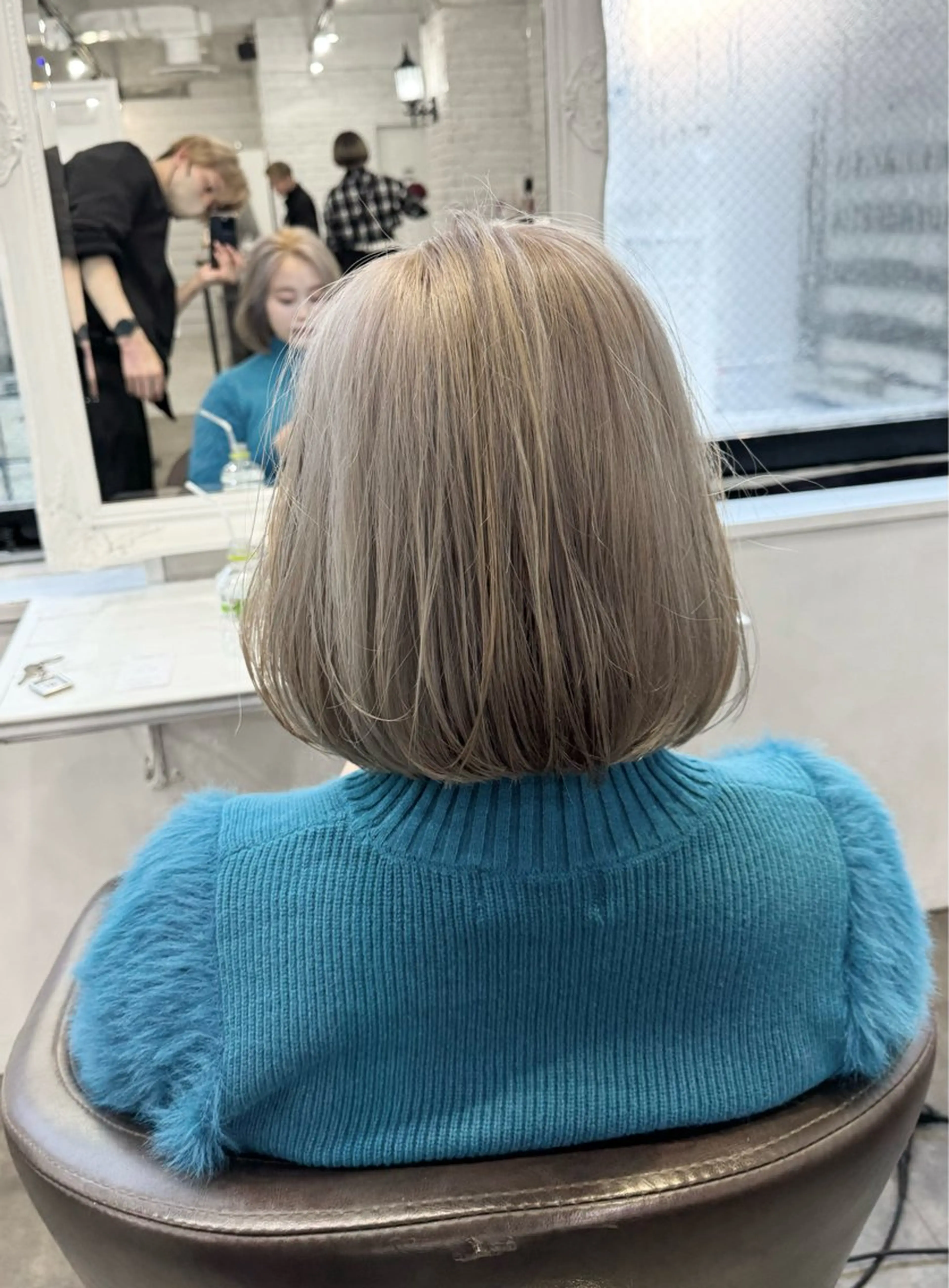 ショート カラー ヘアカラー トリートメント SALOWIN札幌大通り所属・札幌ハイトーン/ ブリーチカラー/ドイのヘアスタイル