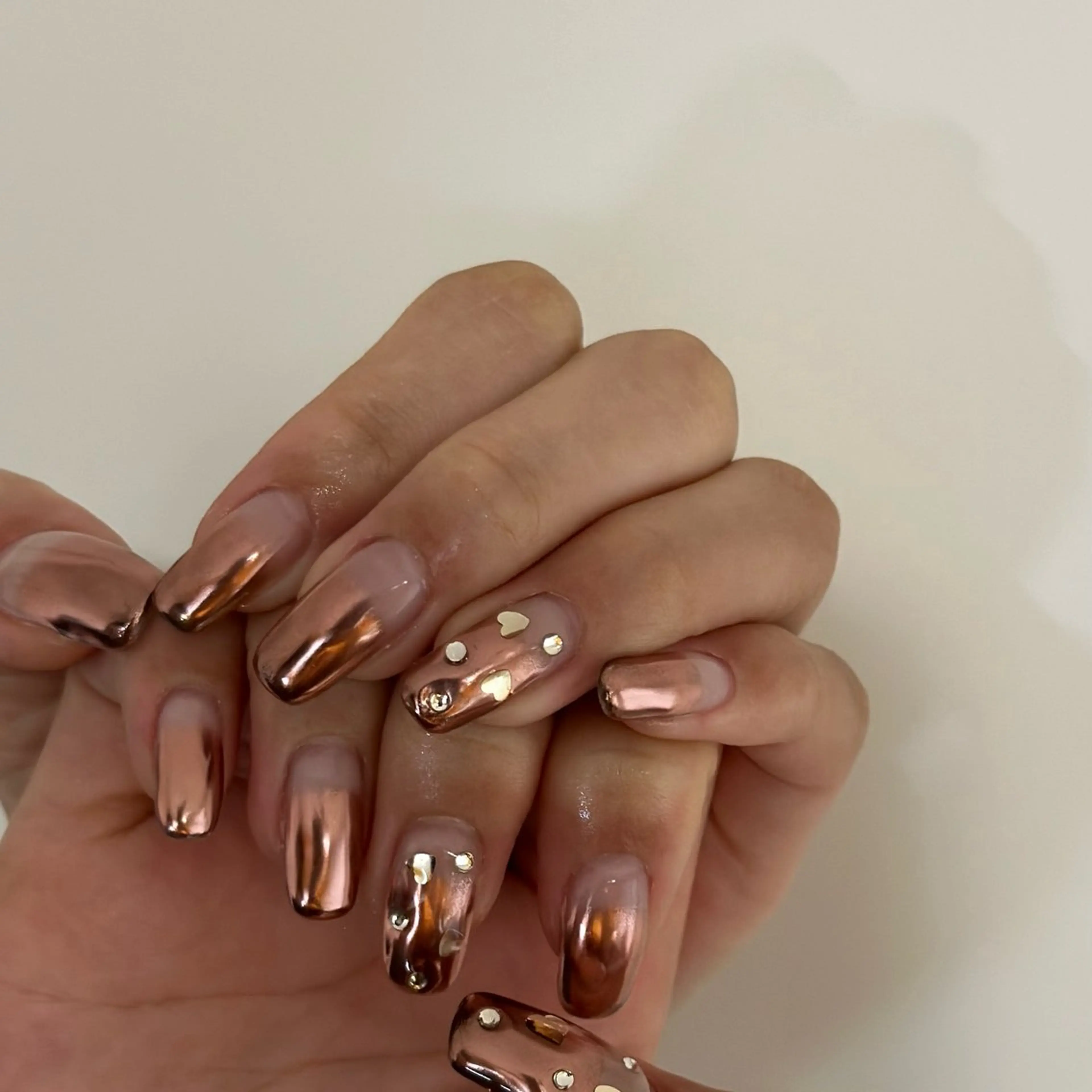 ネイル グラデーション ミラーネイル ハンドネイル nailsalon /はるのネイルデザイン