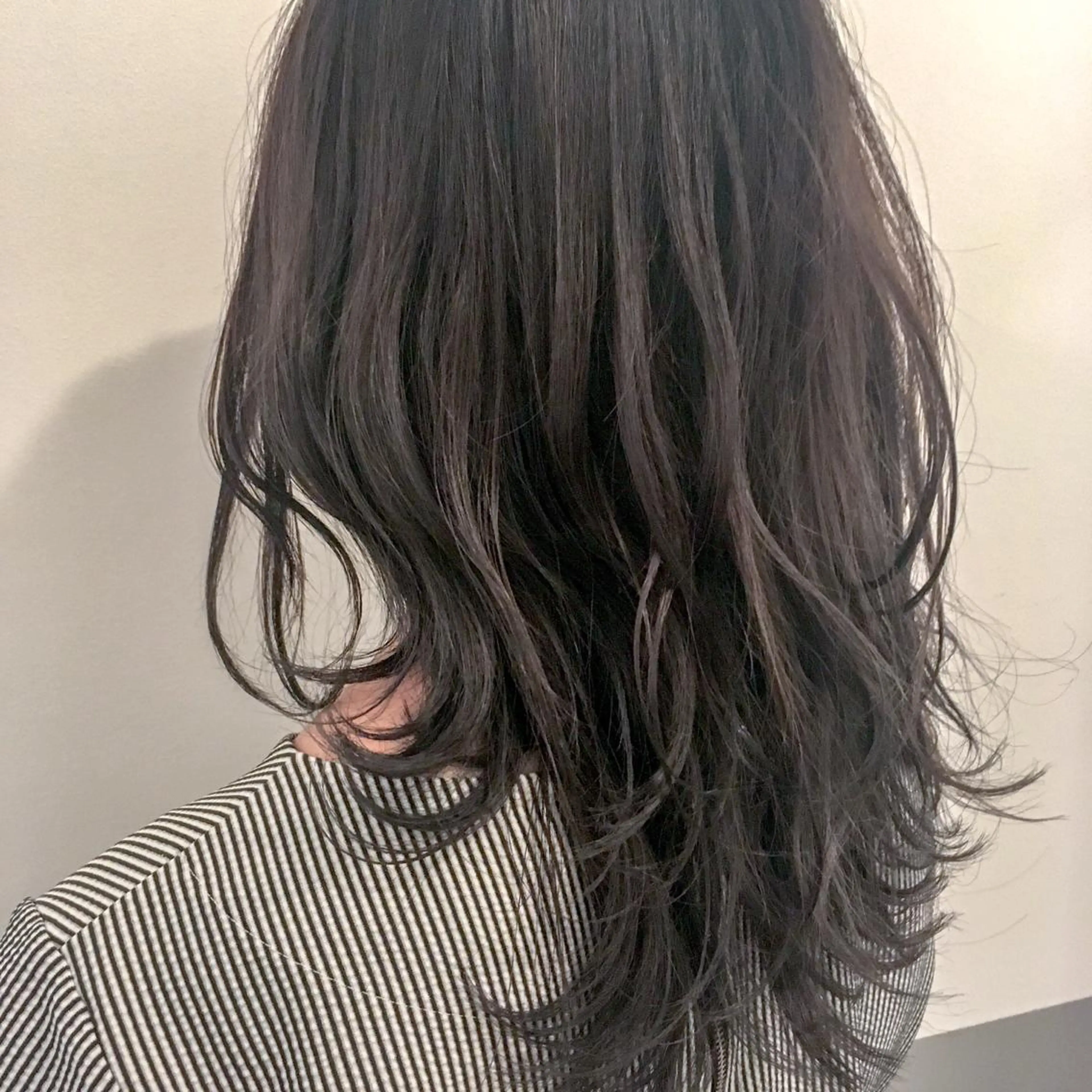 セミロング カラー RINA🧤 デザインとボブのヘアスタイル