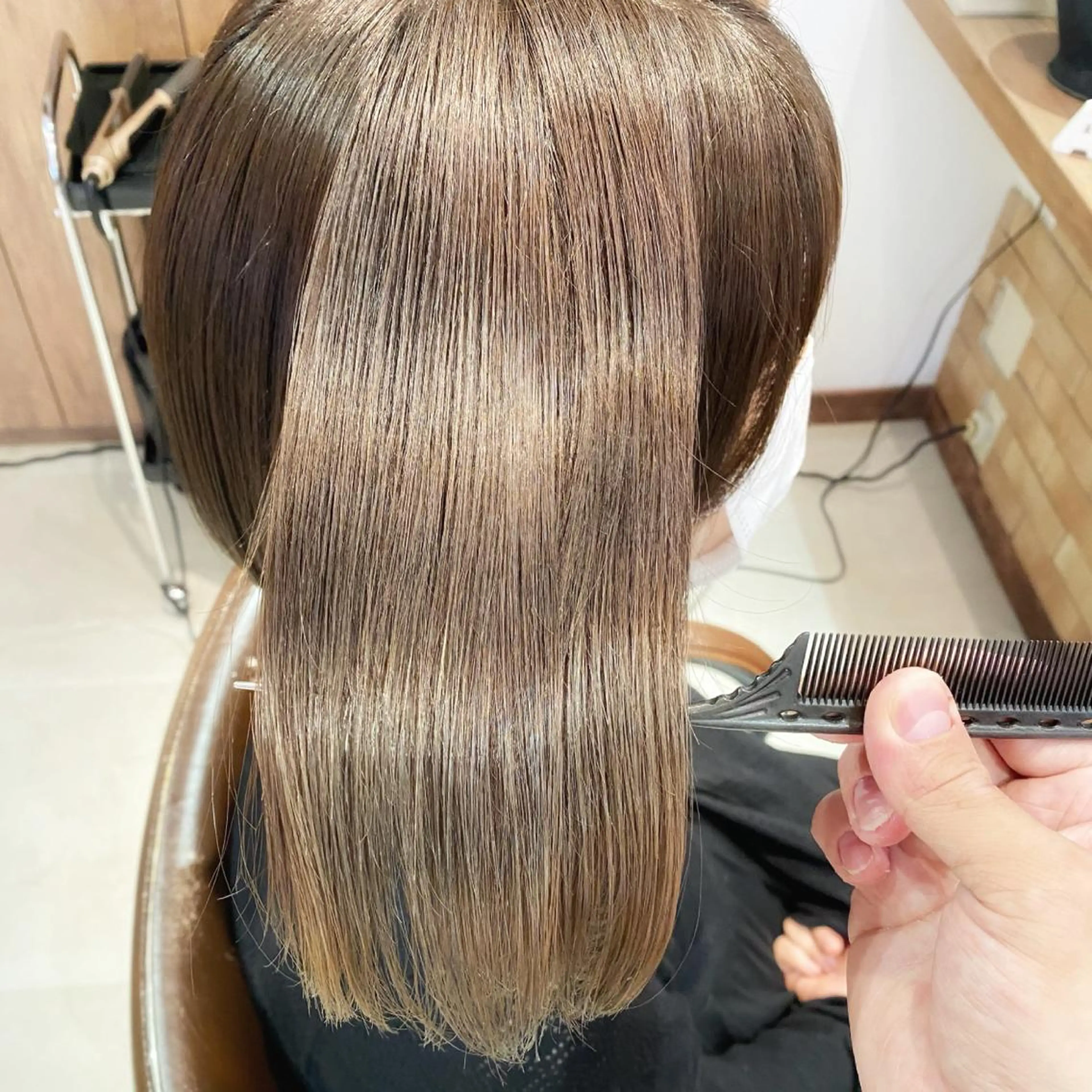 ショート カラー アッシュ ブラウンカラー オリーブブラウン ボブ 髪質改善 ASILE（アジール）所属・髪質改善講師 安東駿介のヘアスタイル