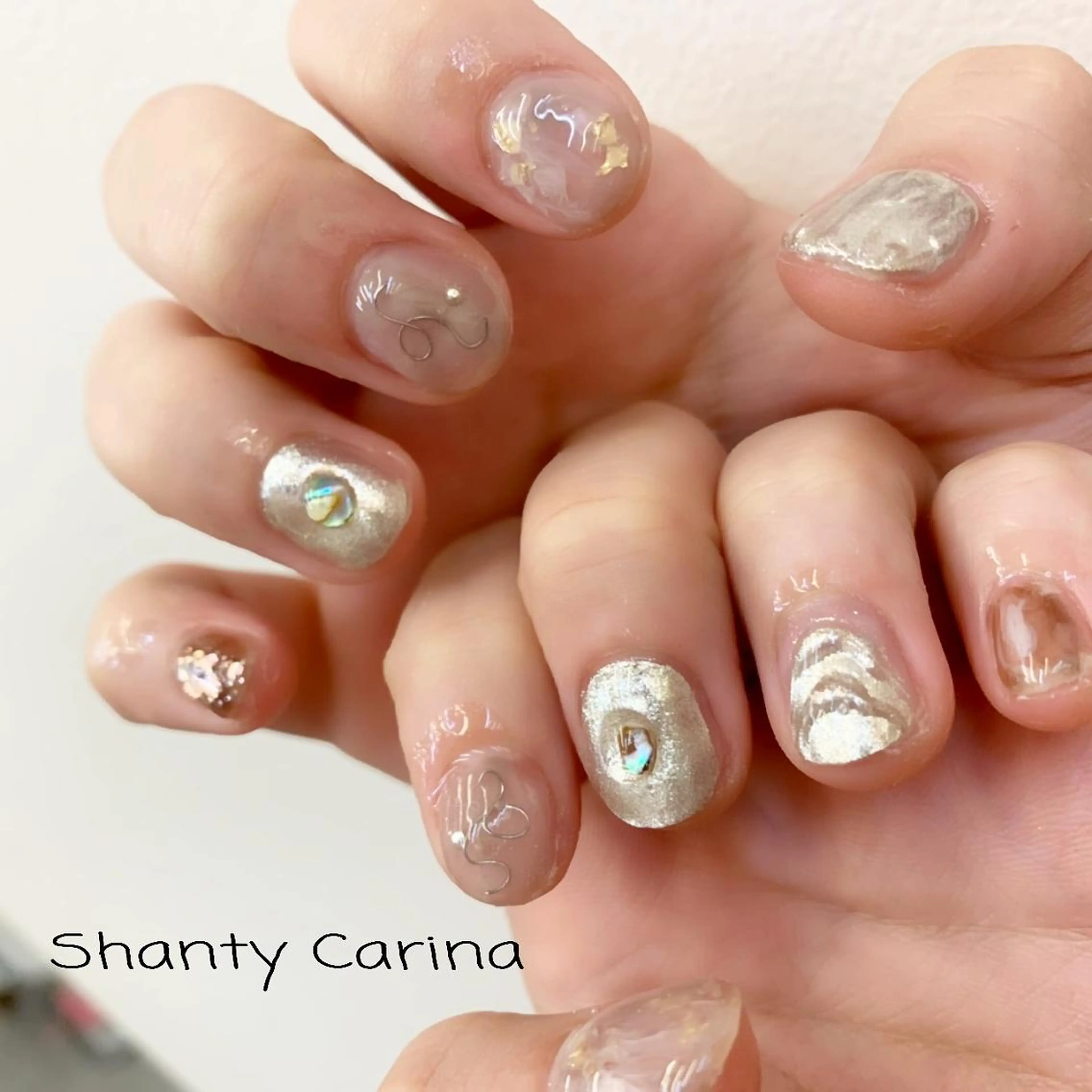 ネイル ジェルネイル ニュアンスネイル パラジェル Cariina ☺のネイルデザイン