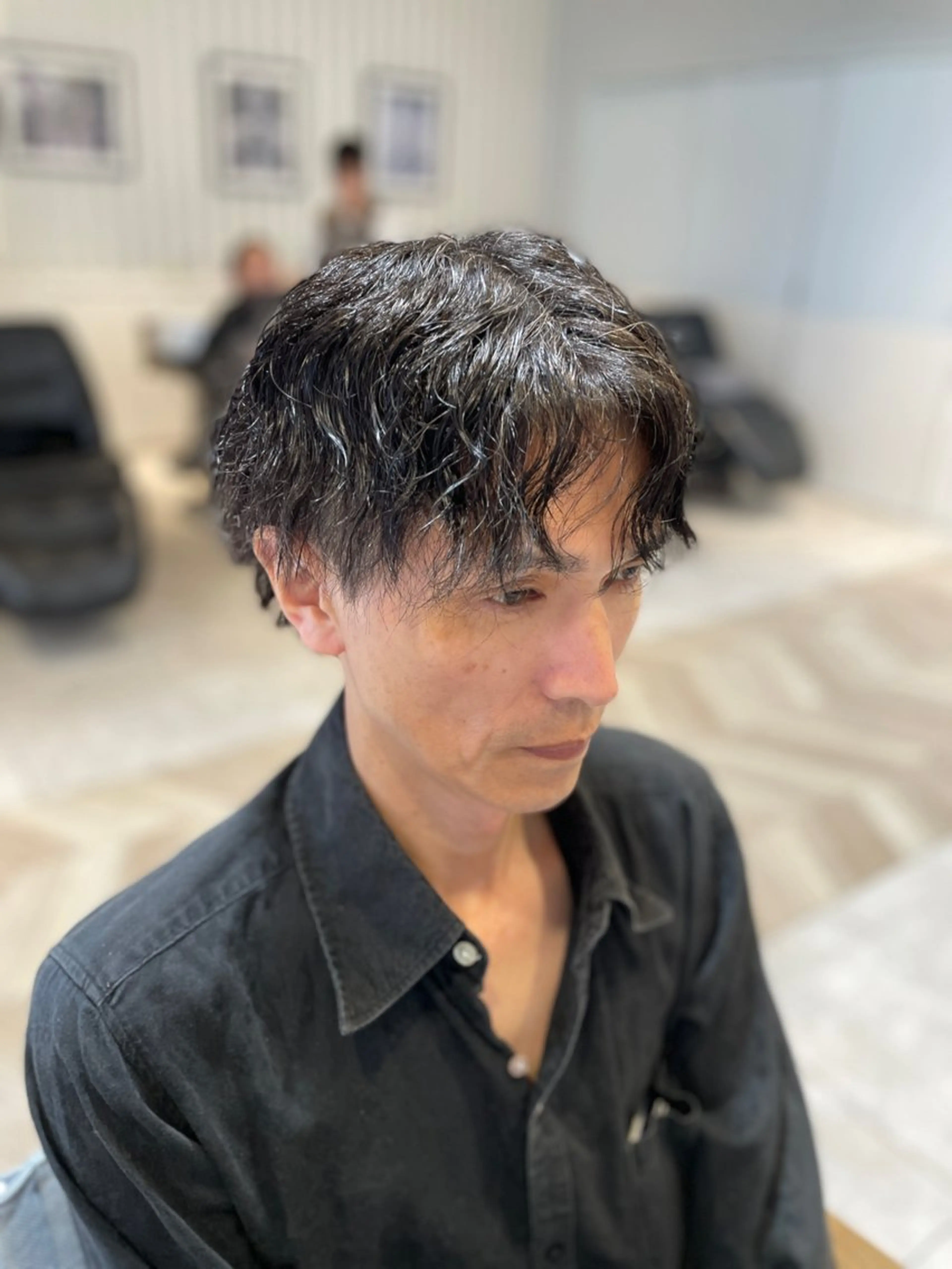 ショート メンズ メンズパーマ 刈り上げ カット パーマ ツイスト/フェード / 古川　諒のヘアスタイル