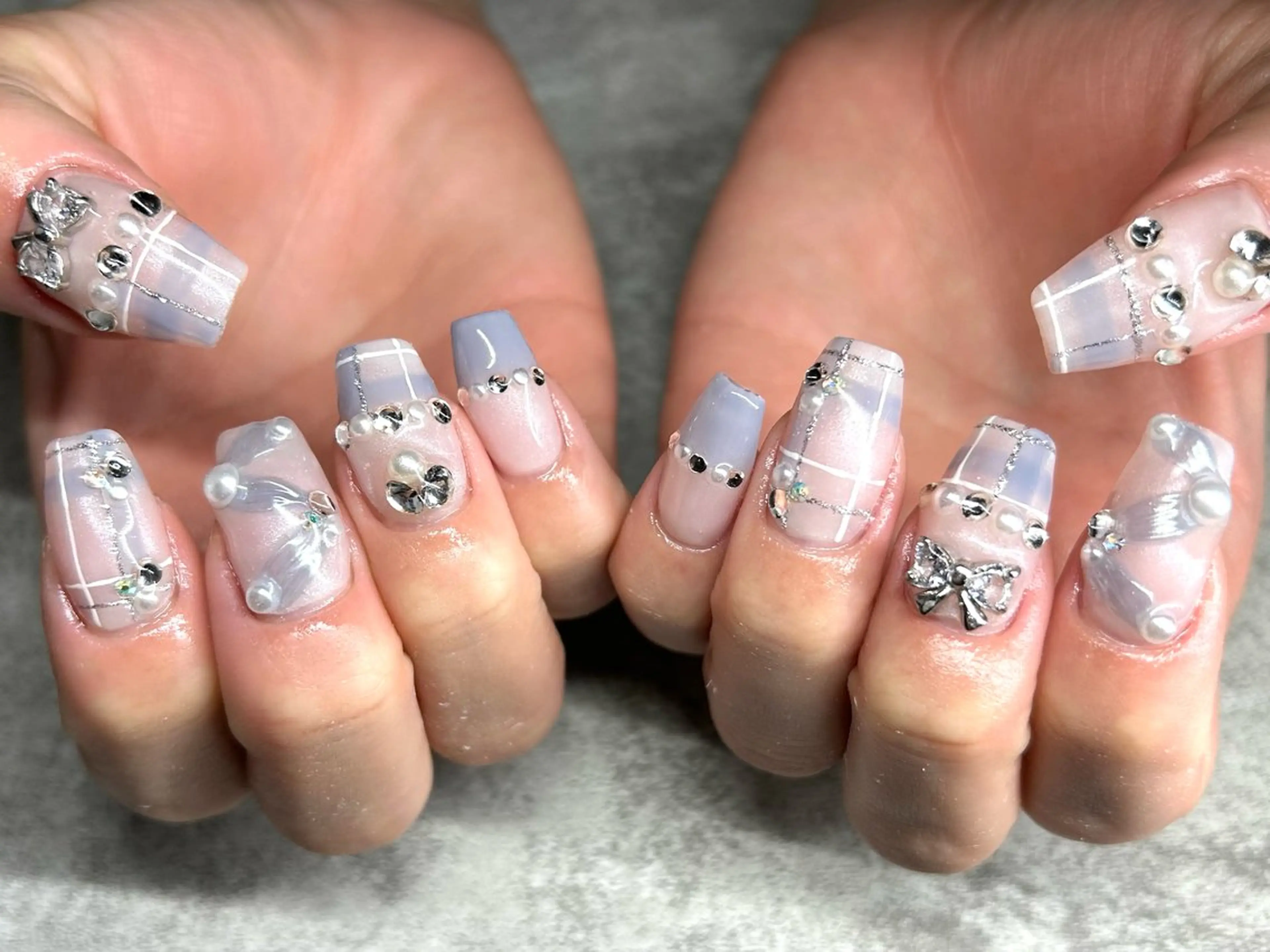 ネイル リボン ハンドネイル MiiTow nailのネイルデザイン