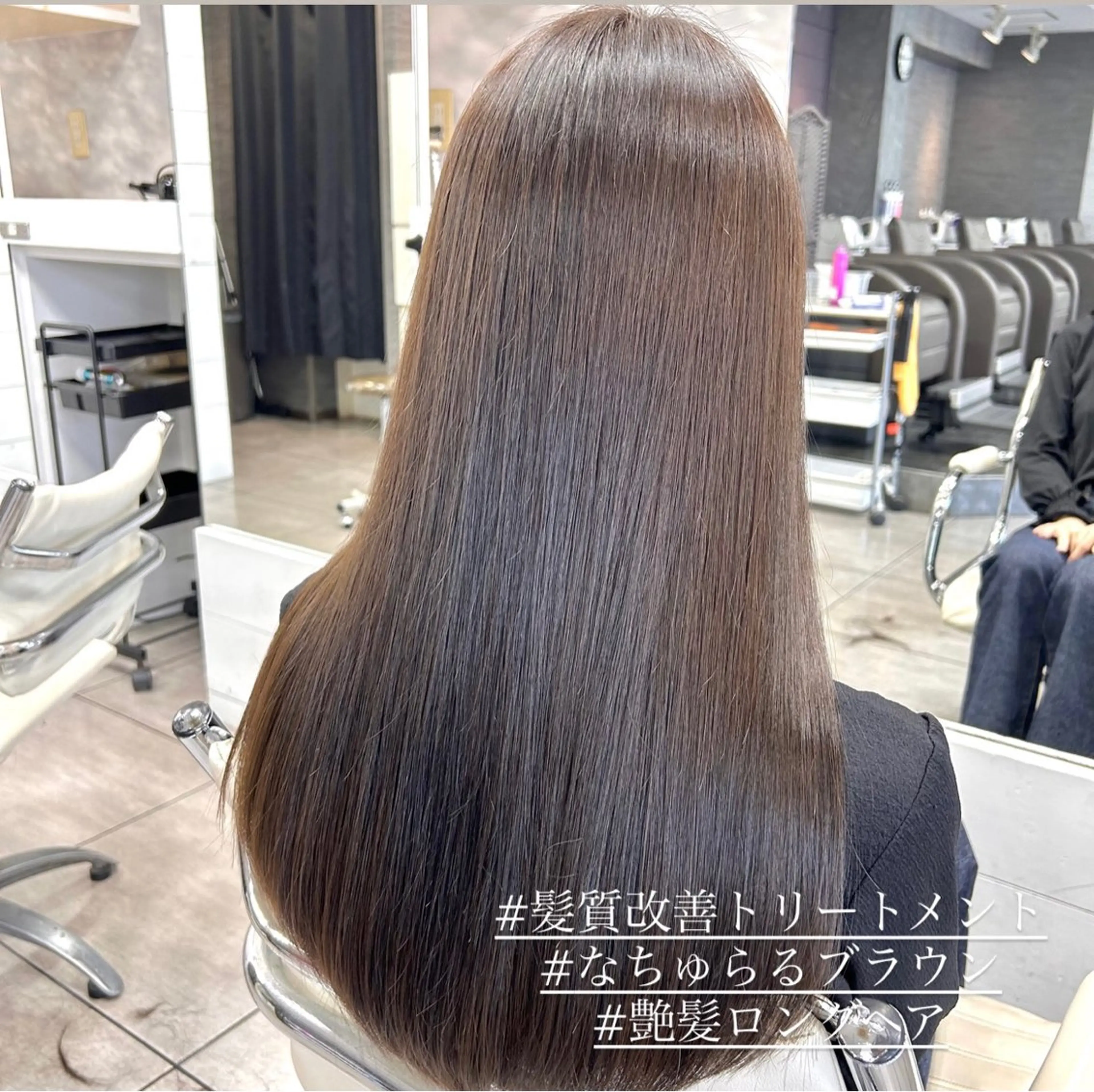 ロング カラー ヘアアレンジ カット ヘアカラー トリートメント ヘッドスパ インナー×縮毛矯正 ピンクカラー澤井里菜のヘアスタイル