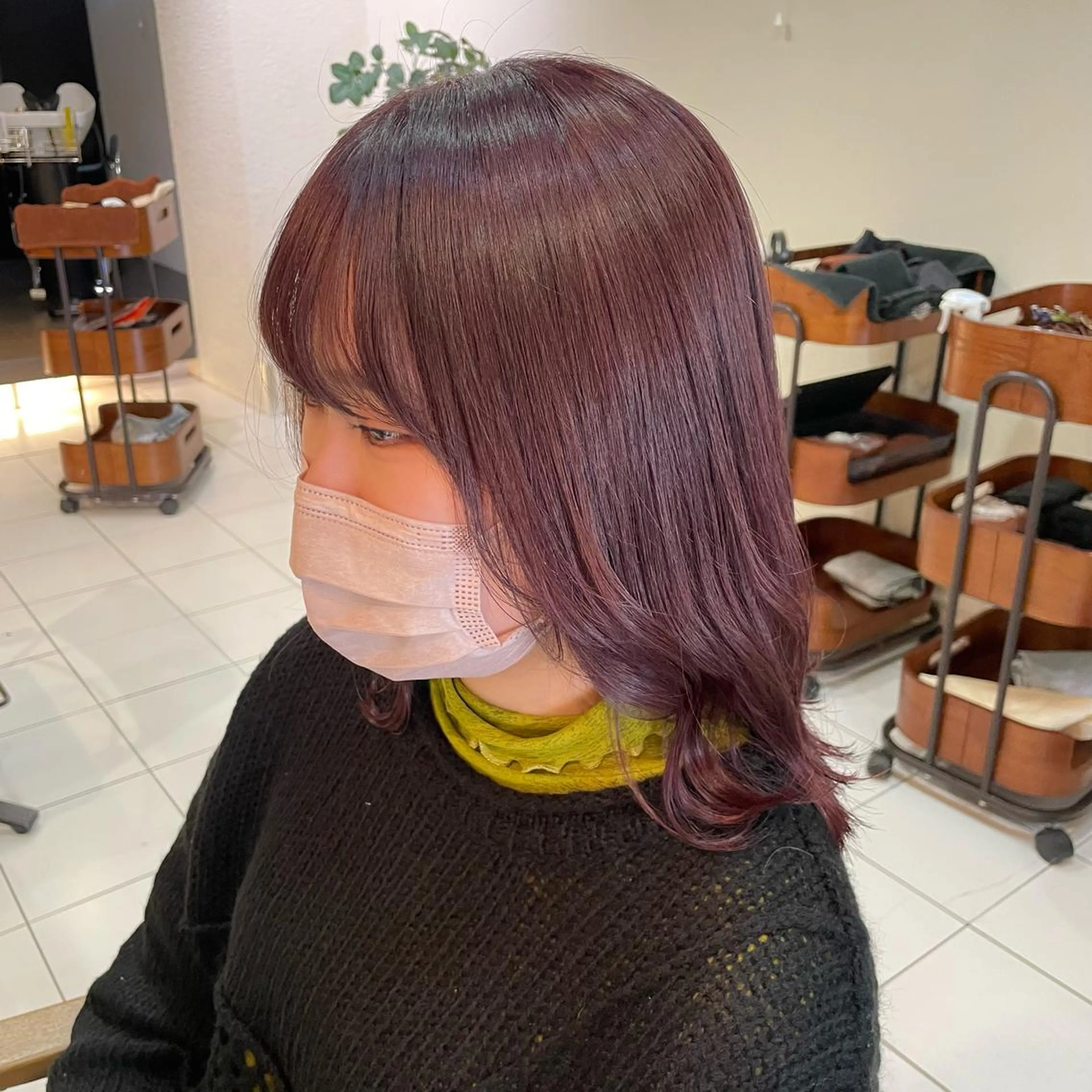 ミディアム カラー ブリーチ ブラウンカラー ピンクカラー ピンクブラウン 透明感カラー/ 寺田千雅子のヘアスタイル