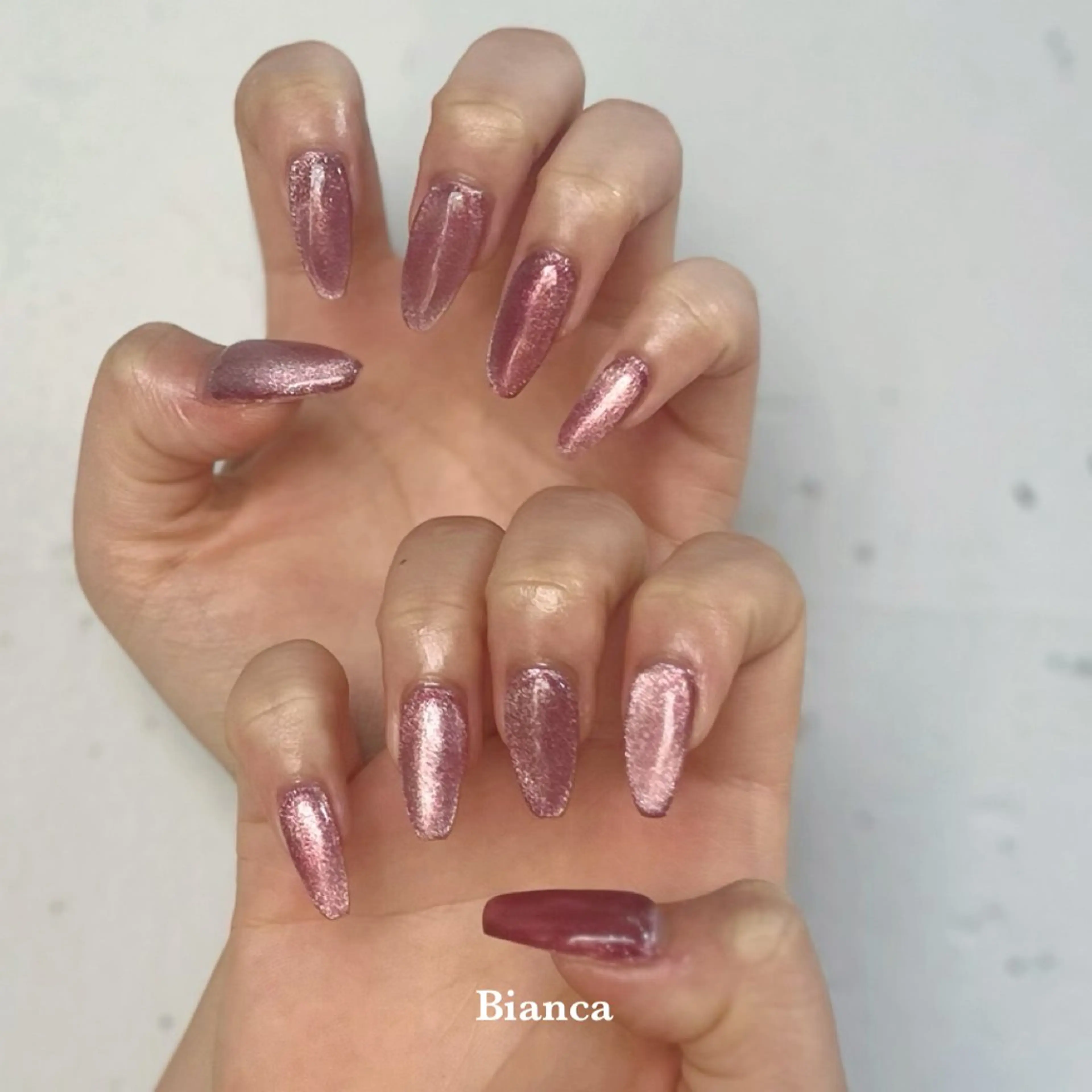 ネイル ボルドー マグネットネイル ハンドネイル Bianca♡ TAKANASHIのネイルデザイン