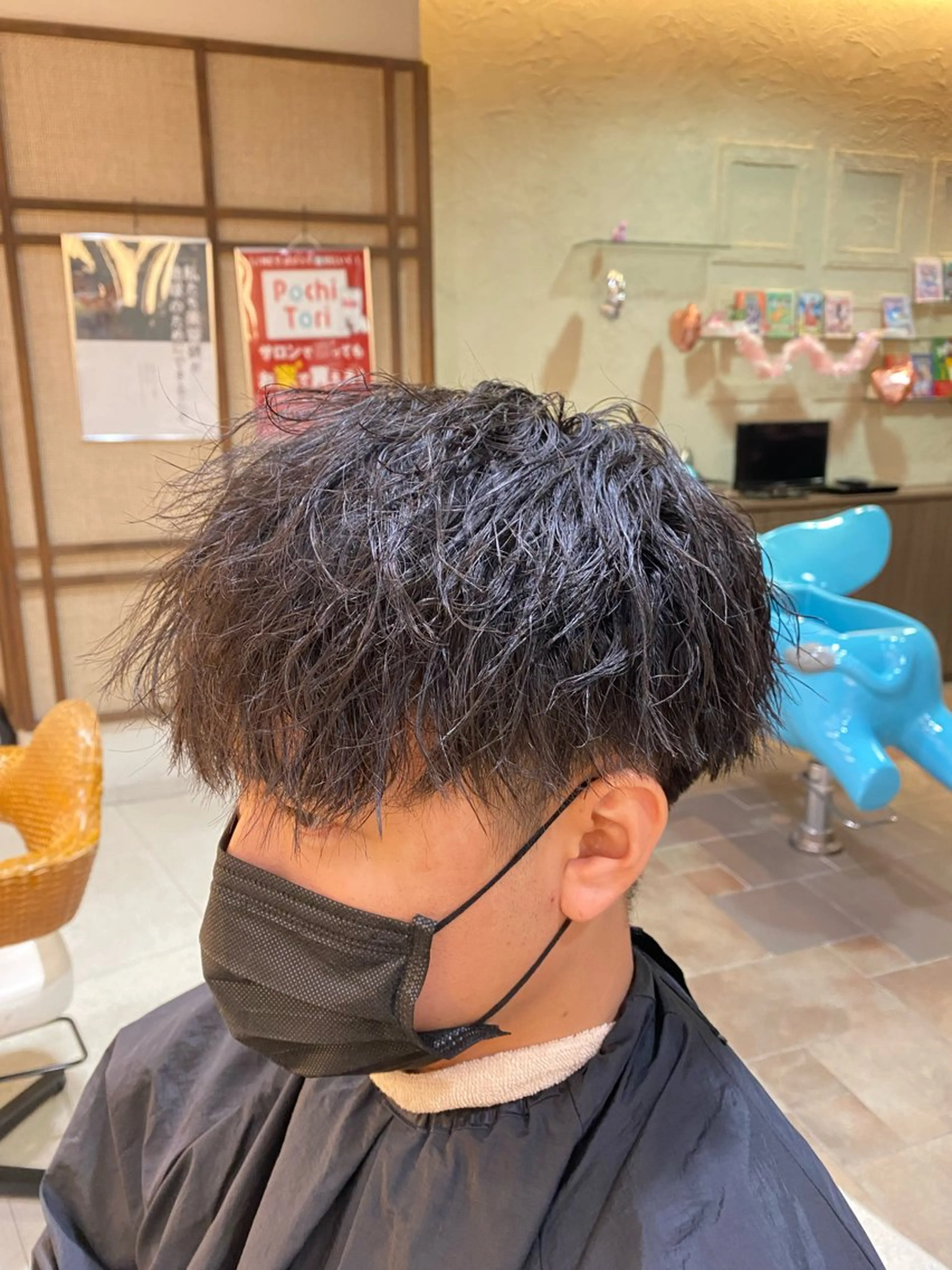 パーマ メンズ カット パーマ トリートメント スパイラル波巻き パーマ井本汰壱のヘアスタイル