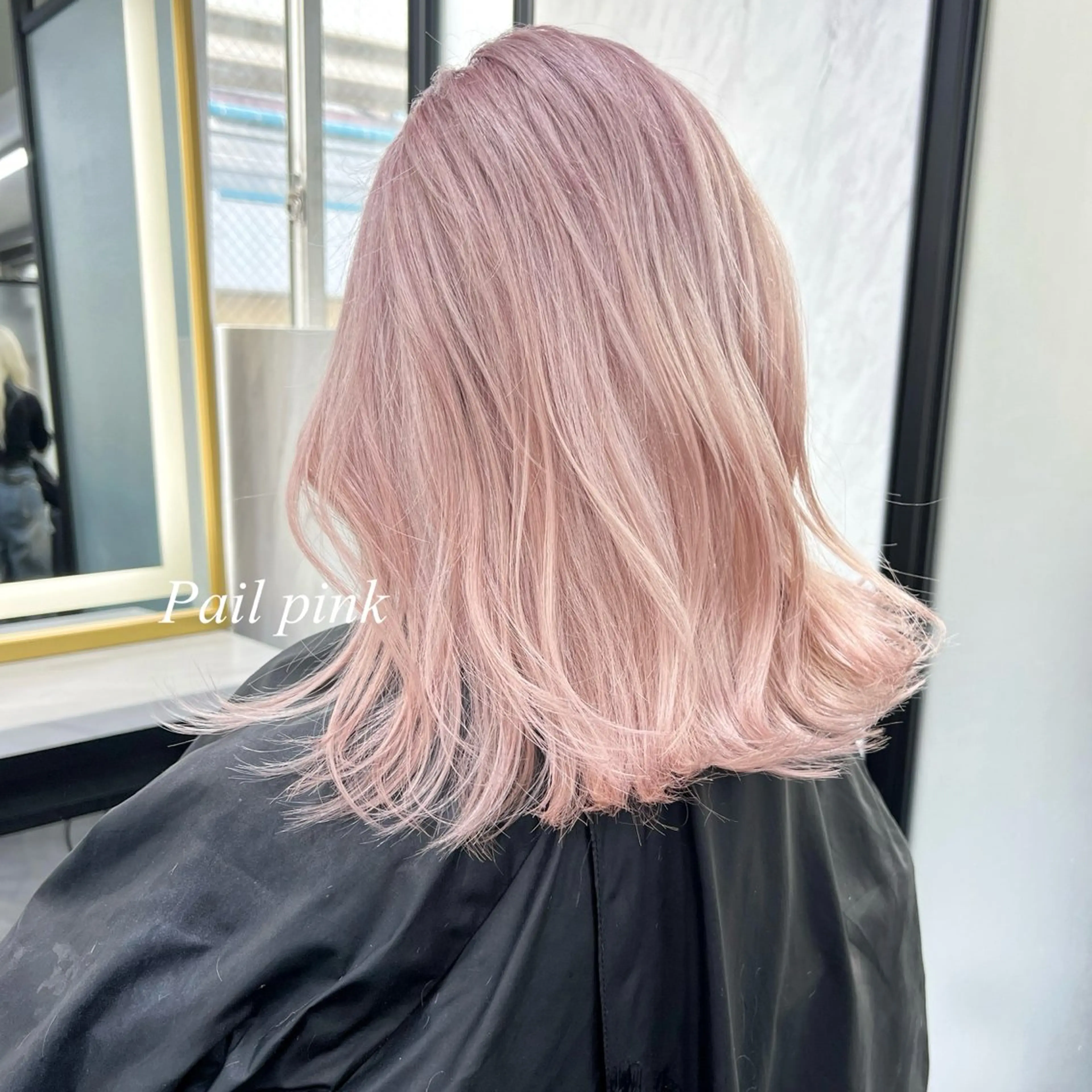 ミディアム カラー シールエクステ ハイトーンカラー エクステ ヘアカラー トリートメント シールエクステ特化 ハイトーン、NANAのヘアスタイル