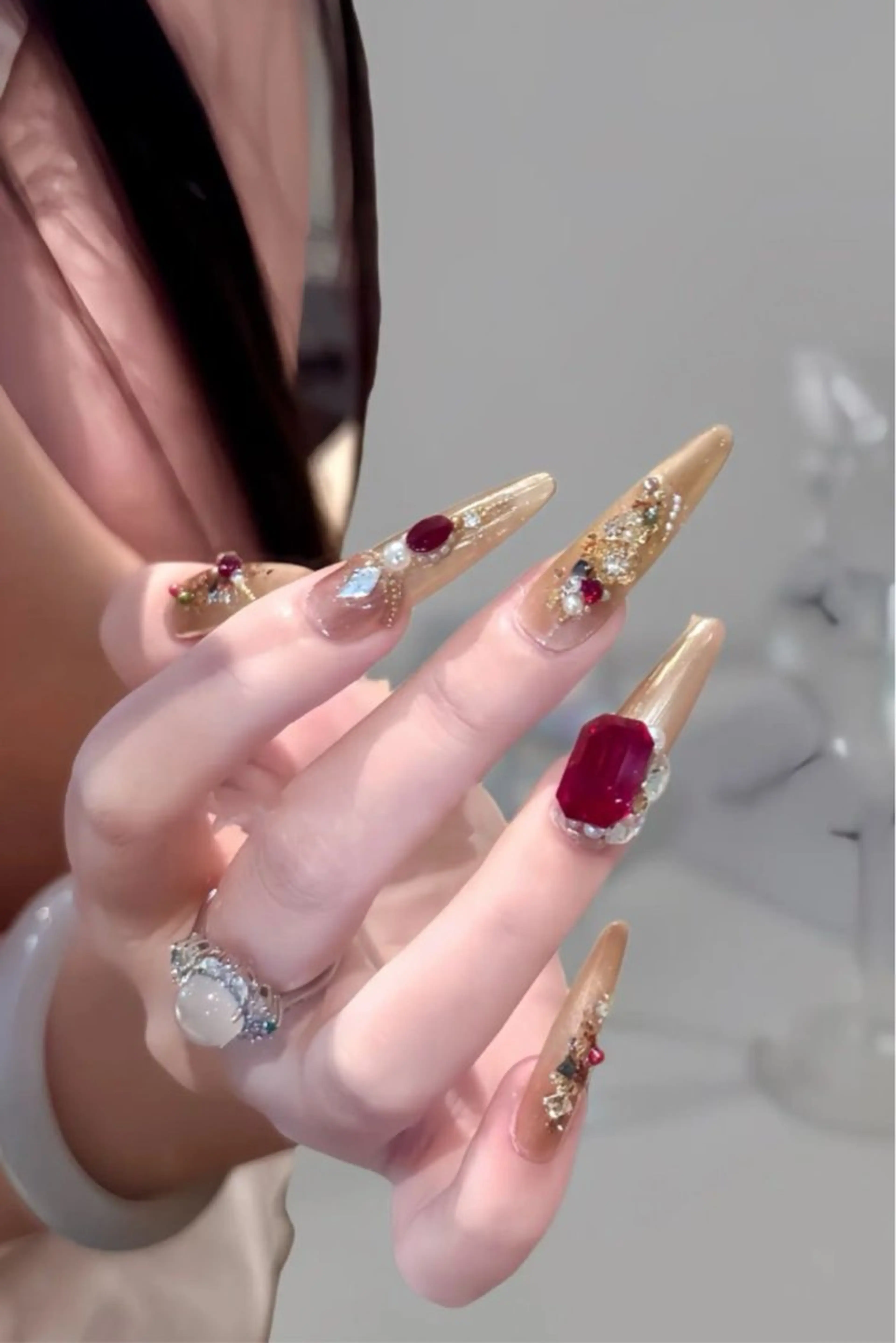 ネイル ハンドネイル いちご chan novaのネイルデザイン