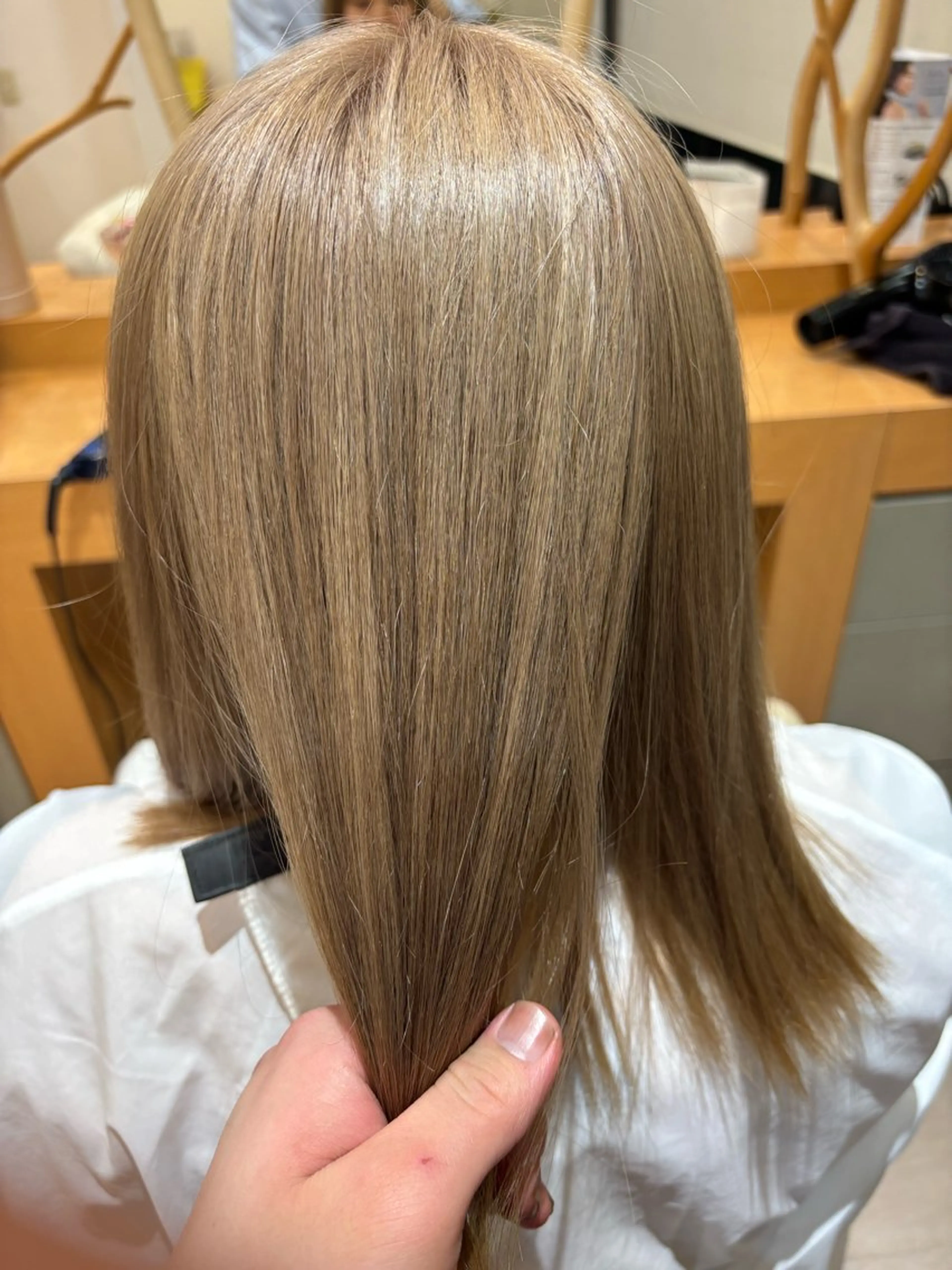 ミディアム カット ヘアカラー Gardenhair 小笠原篤矢のヘアスタイル