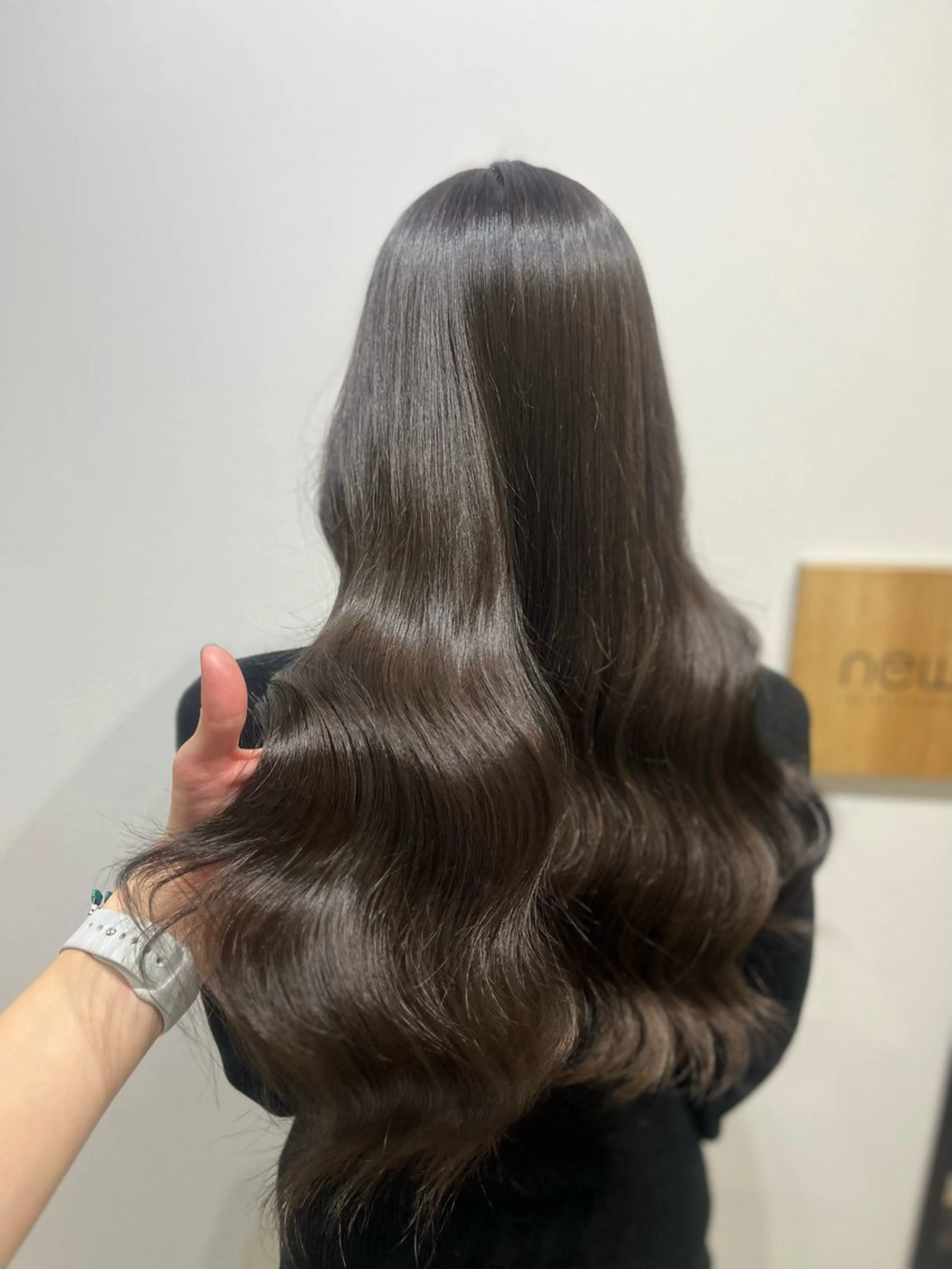ロング カラー ブリーチ グレージュ ミルクティーグレージュ ヘアカラー トリートメント 🫧ぷる艶カラー🫧 Yuubi🦩のヘアスタイル