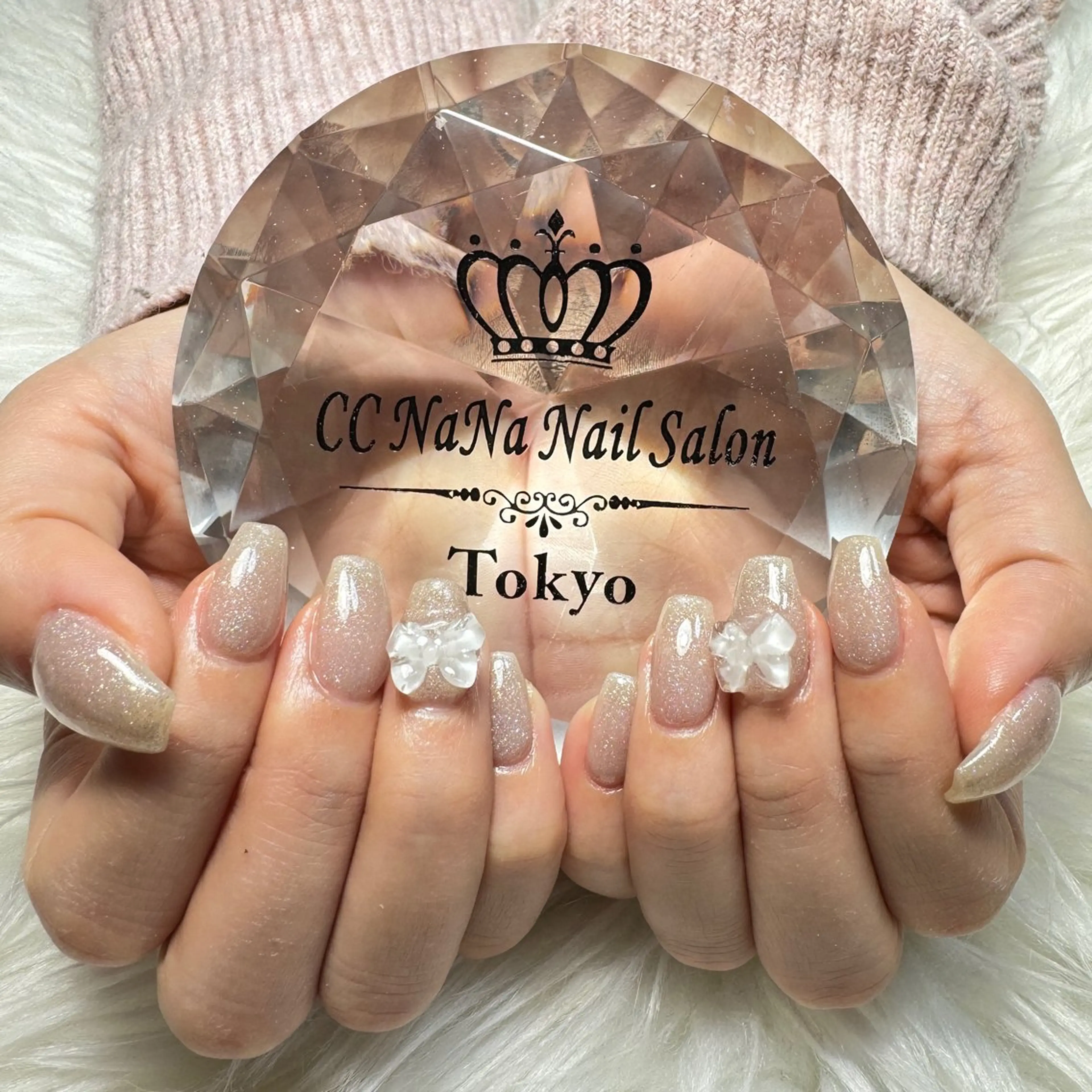 ネイル チークネイル フラッシュネイル ハート キラキラネイル 韓国ネイル ハンドネイル 💎CC・NaNa 韓国風ネイル🌙のネイルデザイン