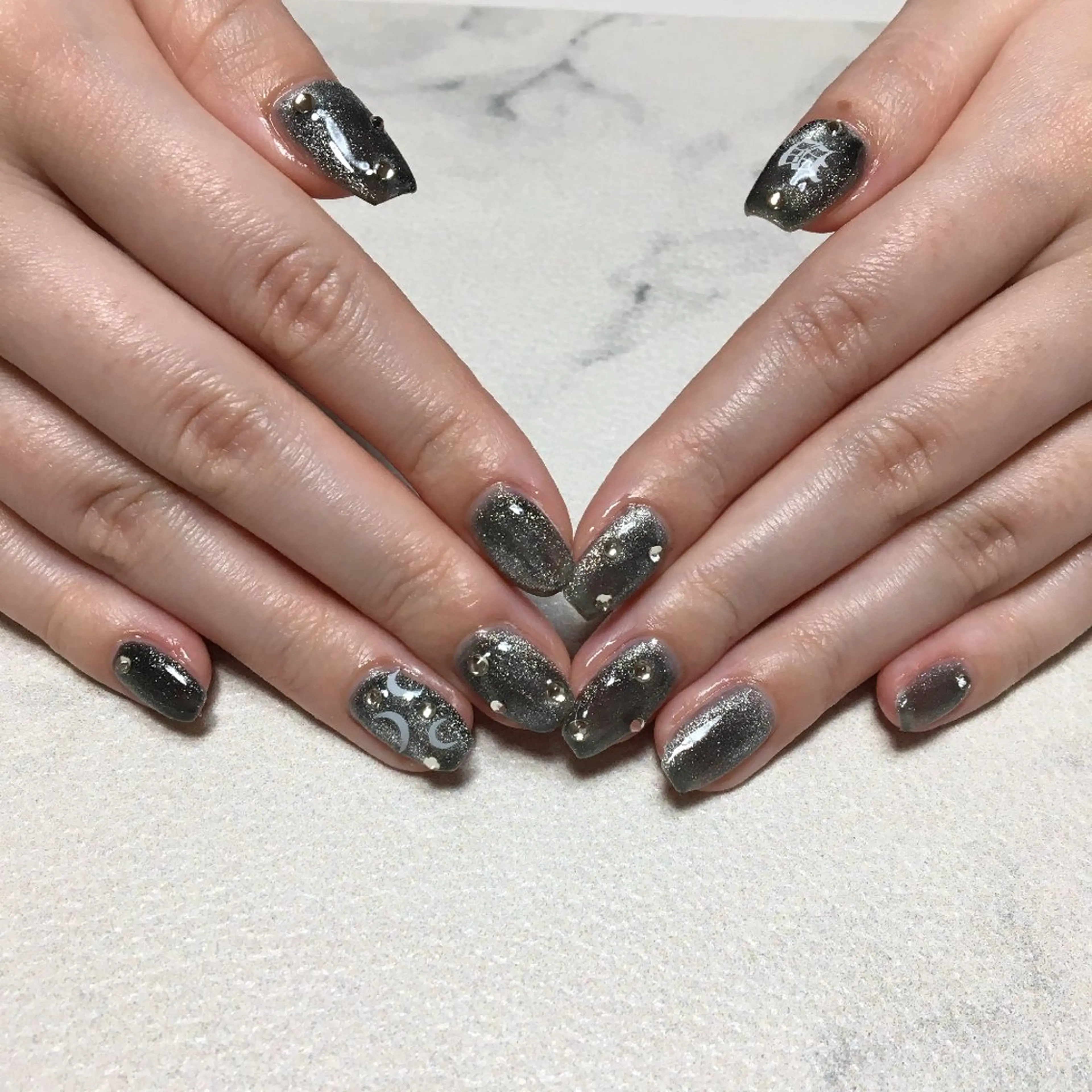 ネイル Nailsalon Yのネイルデザイン
