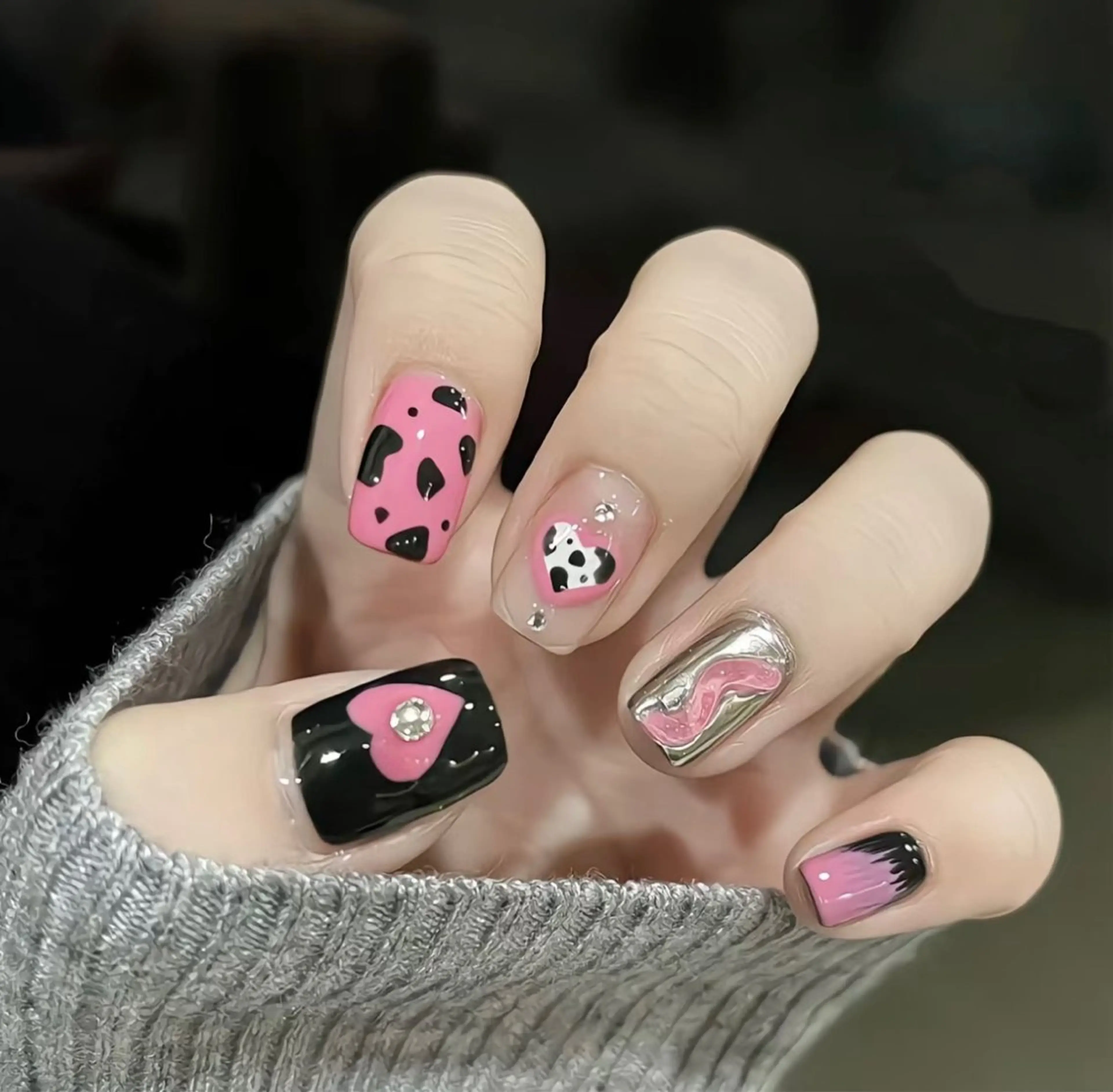 ネイル ハンドネイル ハンドケア 🤩 Yuliaユリアのネイルデザイン