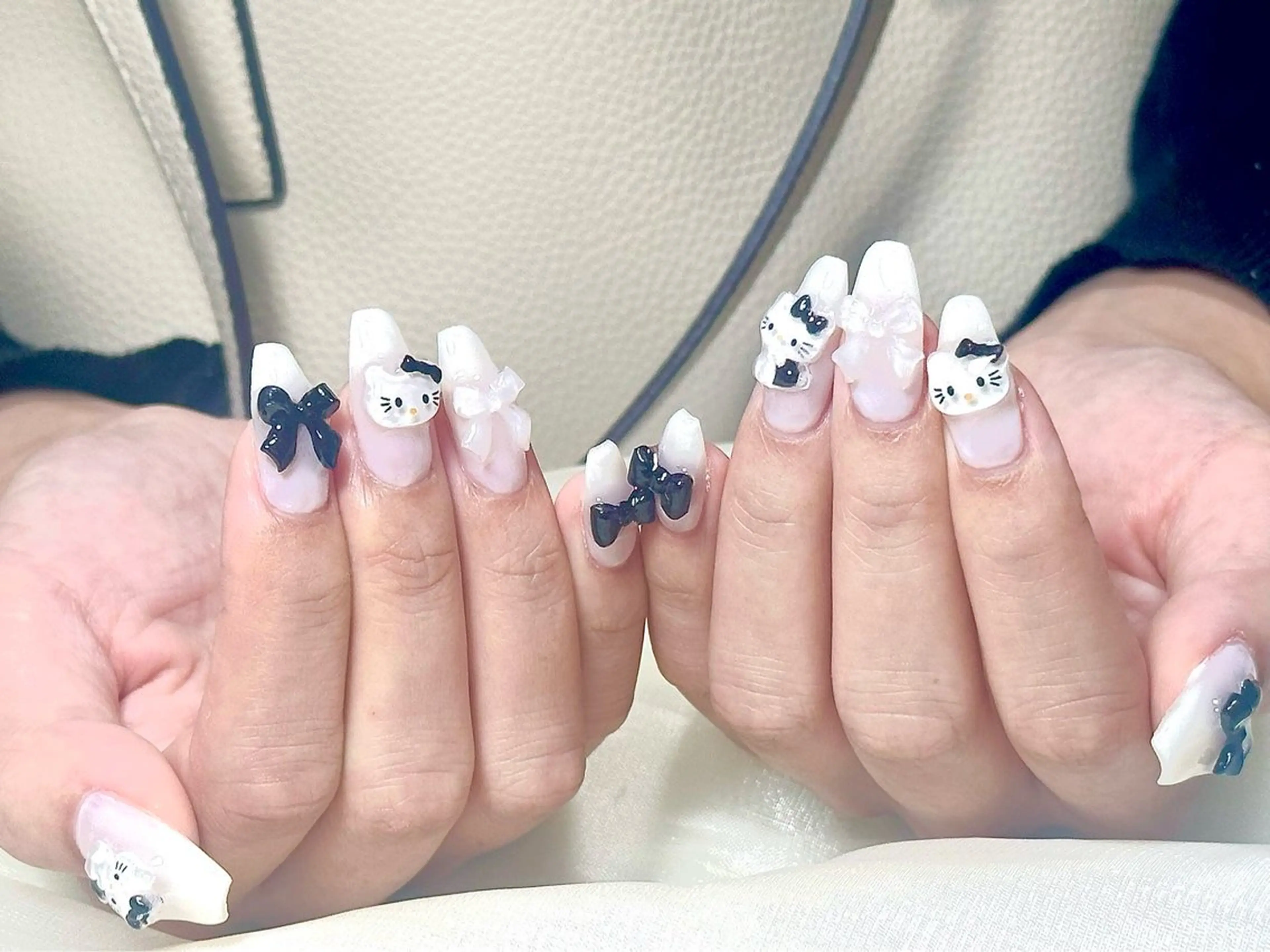 ネイル ハンドネイル ハンドケア 💕ドリーミー ネイル💕のネイルデザイン