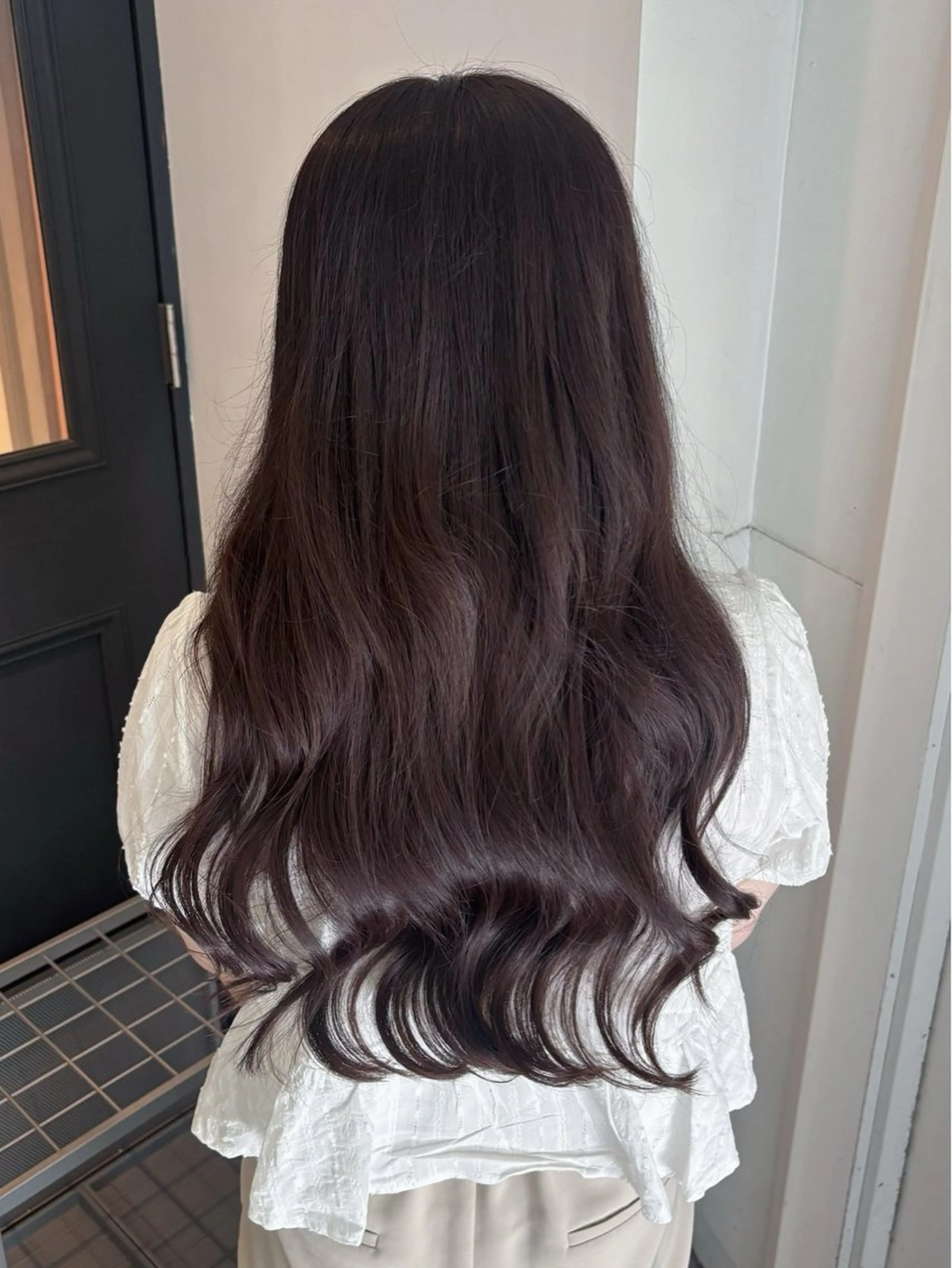 ロング イチセ ユキのヘアスタイル