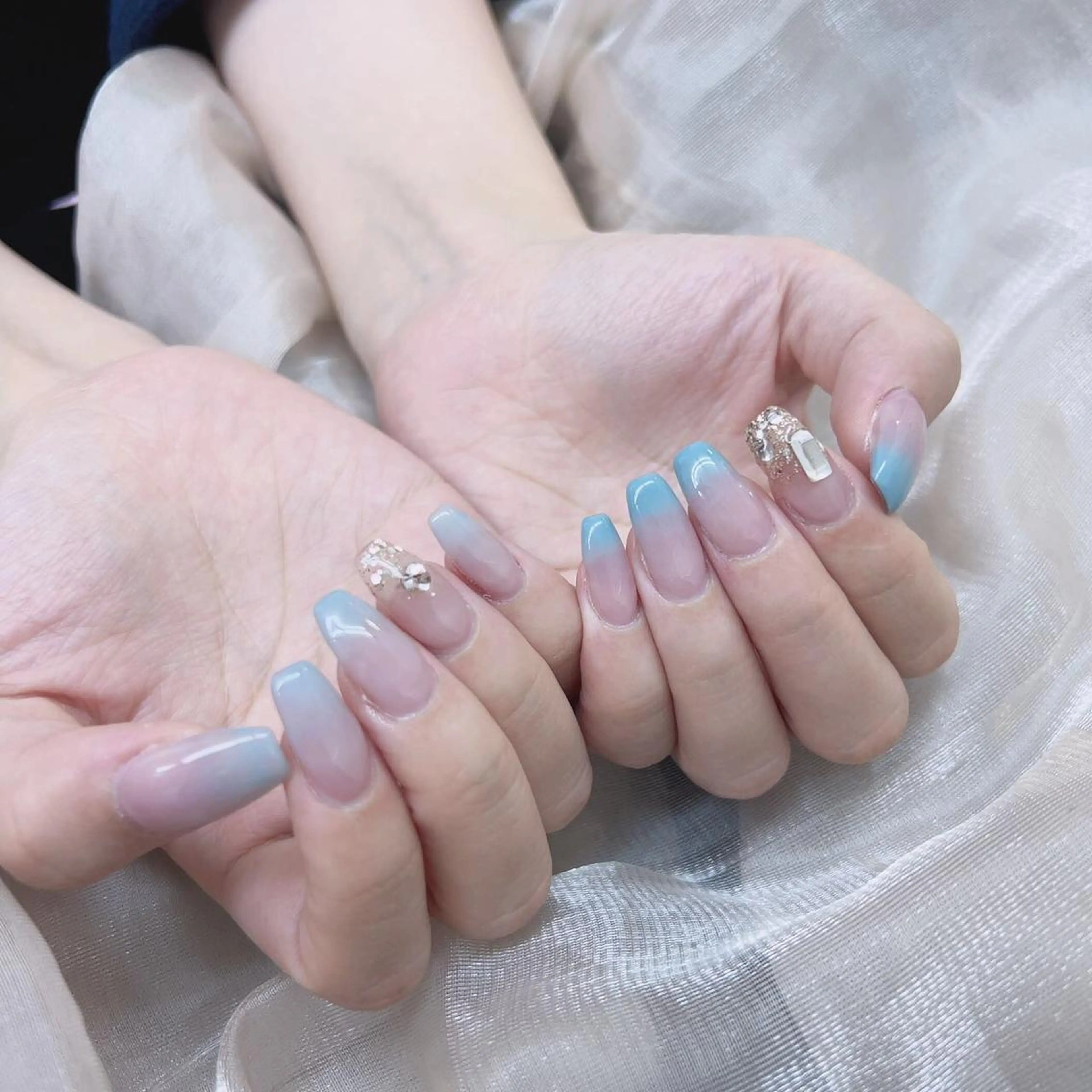 ネイル ハンドネイル リ サのネイルデザイン